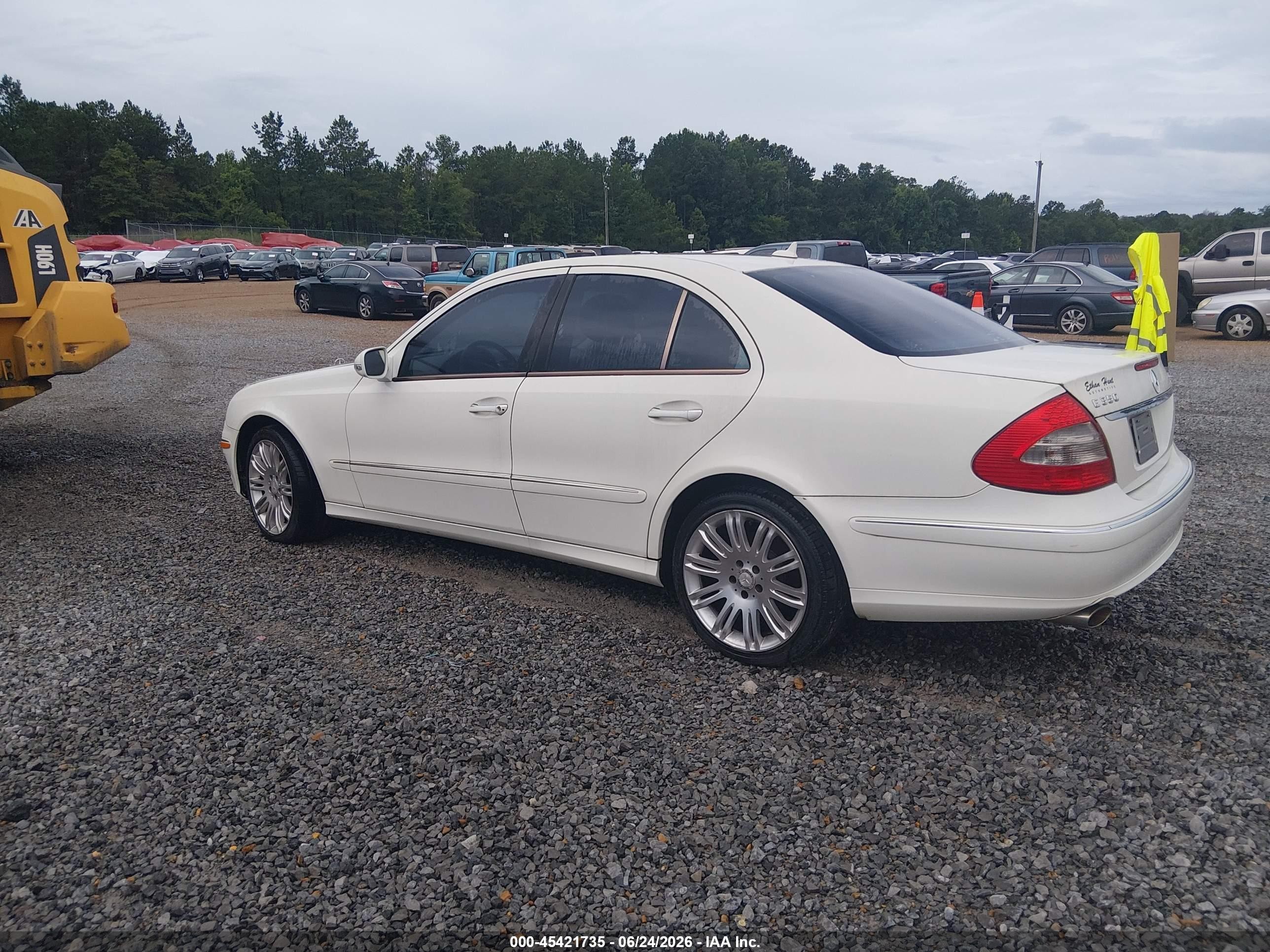 2008 Mercedes-benz E 350 4matic White vin: WDBUF87X98B336049