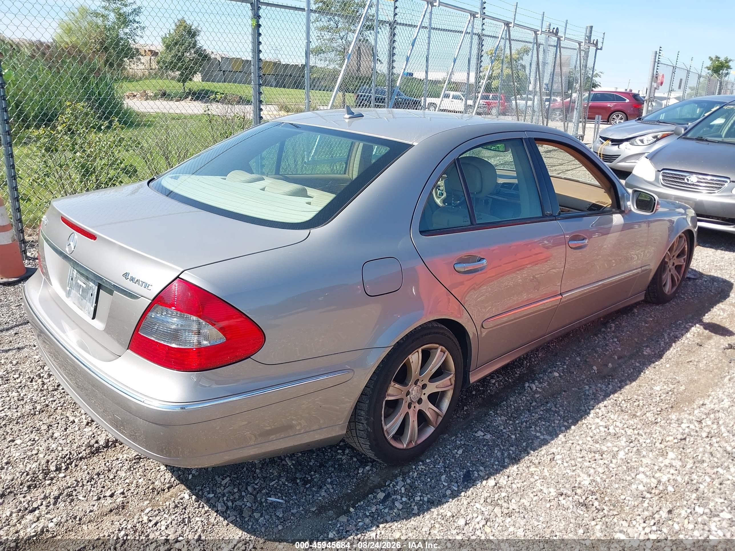 2009 Mercedes-benz E 350 4matic Silver vin: WDBUF87X99B371725