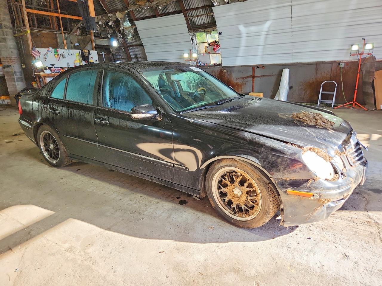 2007 Mercedes-benz E 550 4matic Black vin: WDBUF90X27X212612