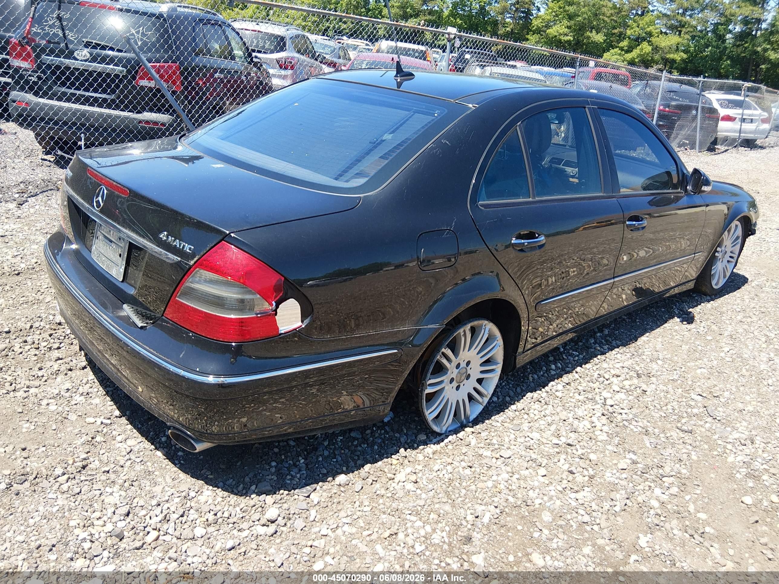 2007 Mercedes-benz E 550 4matic Black vin: WDBUF90X97B144192