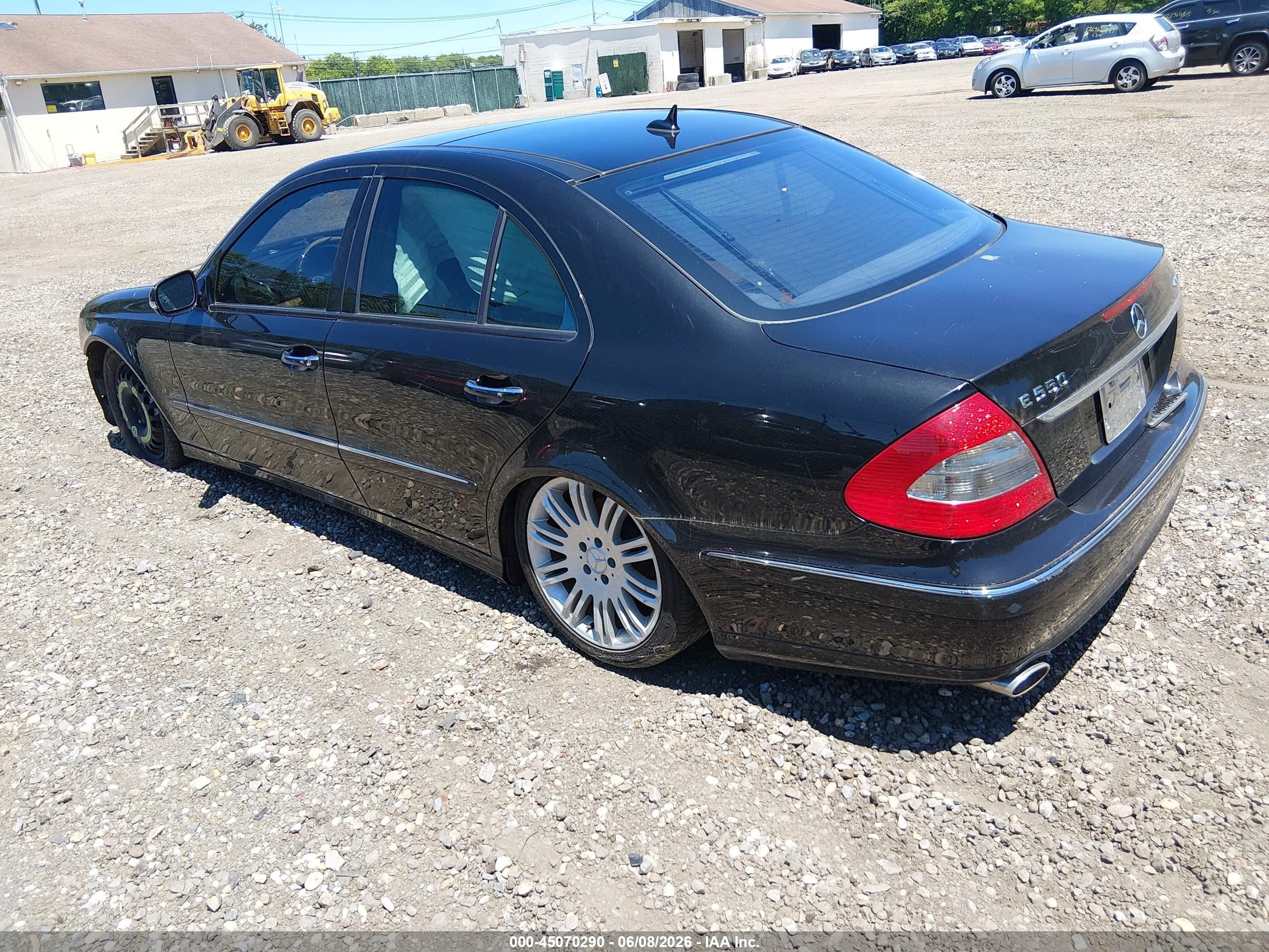 2007 Mercedes-benz E 550 4matic Black vin: WDBUF90X97B144192