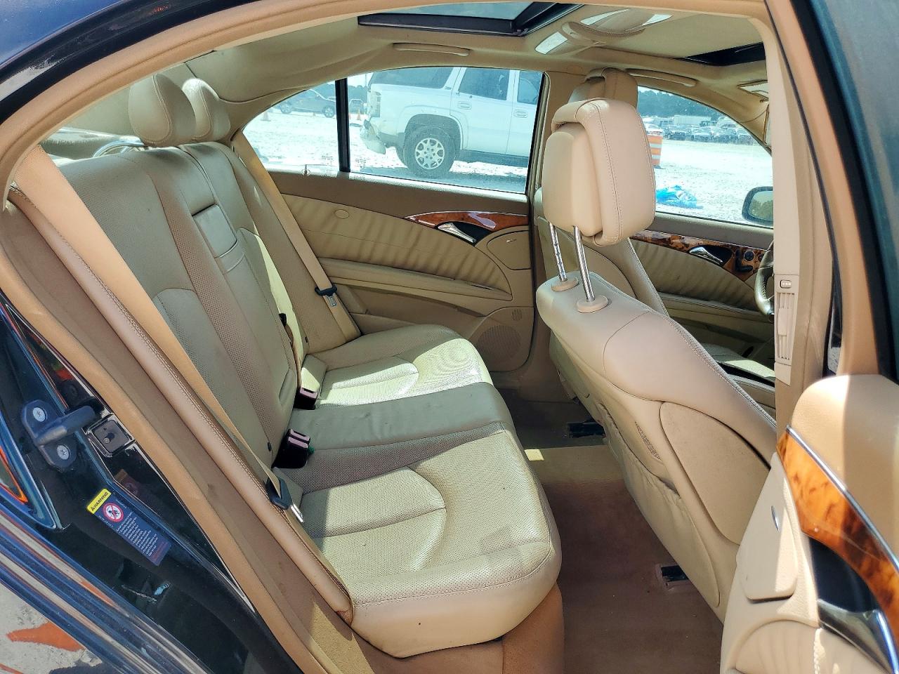 2007 Mercedes-benz E 550 4matic Black vin: WDBUF90X97X212929