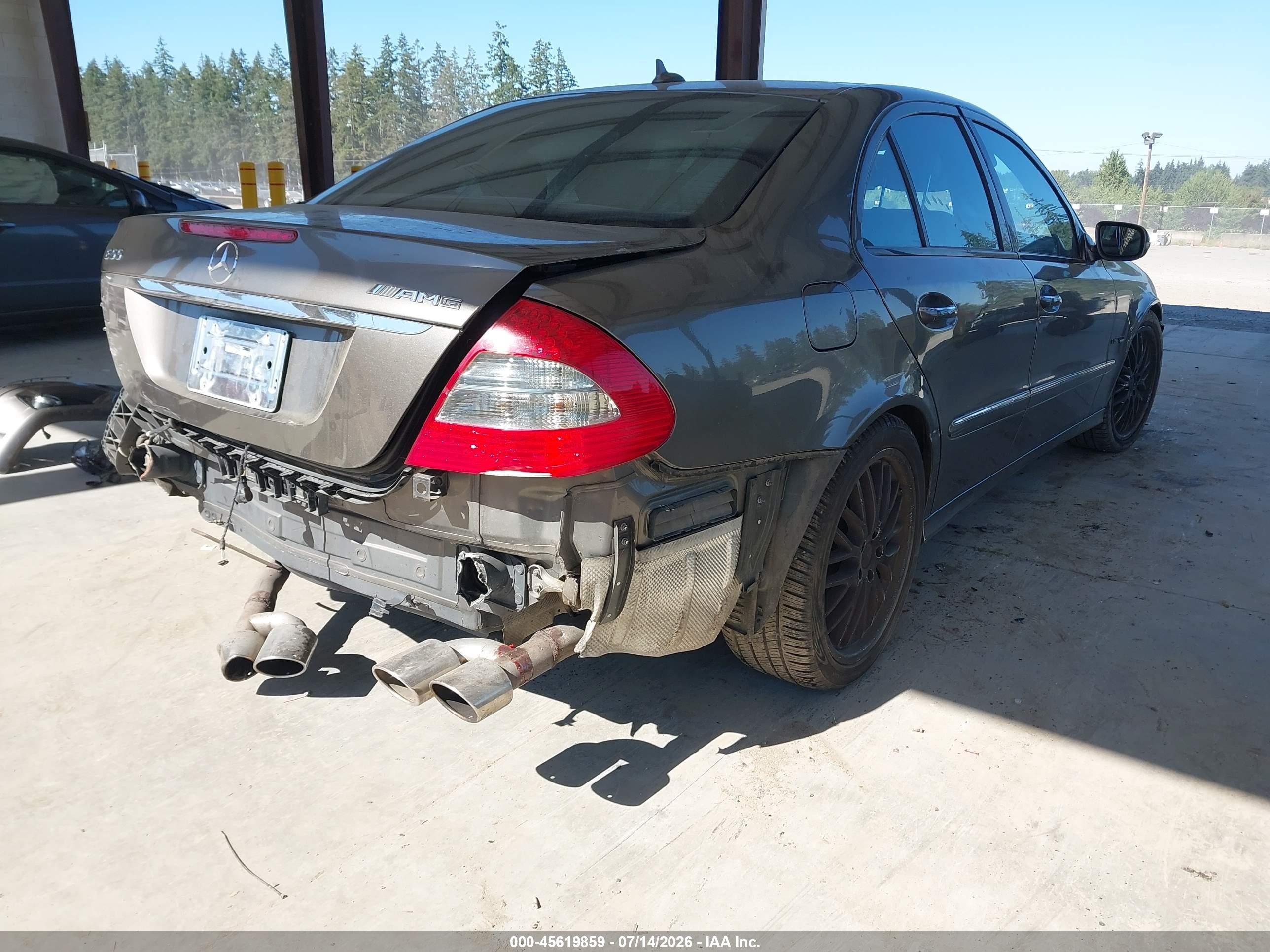 2008 Mercedes-benz E 550 4matic Gray vin: WDBUF90X98B277262