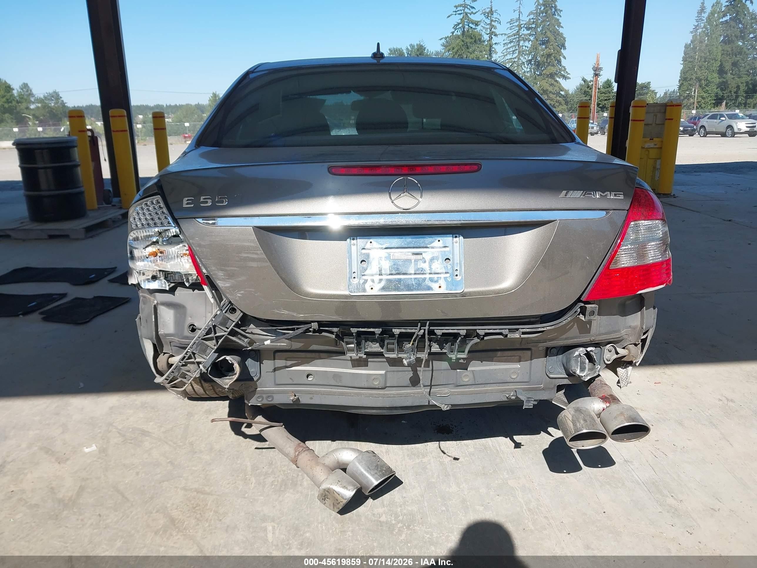 2008 Mercedes-benz E 550 4matic Gray vin: WDBUF90X98B277262