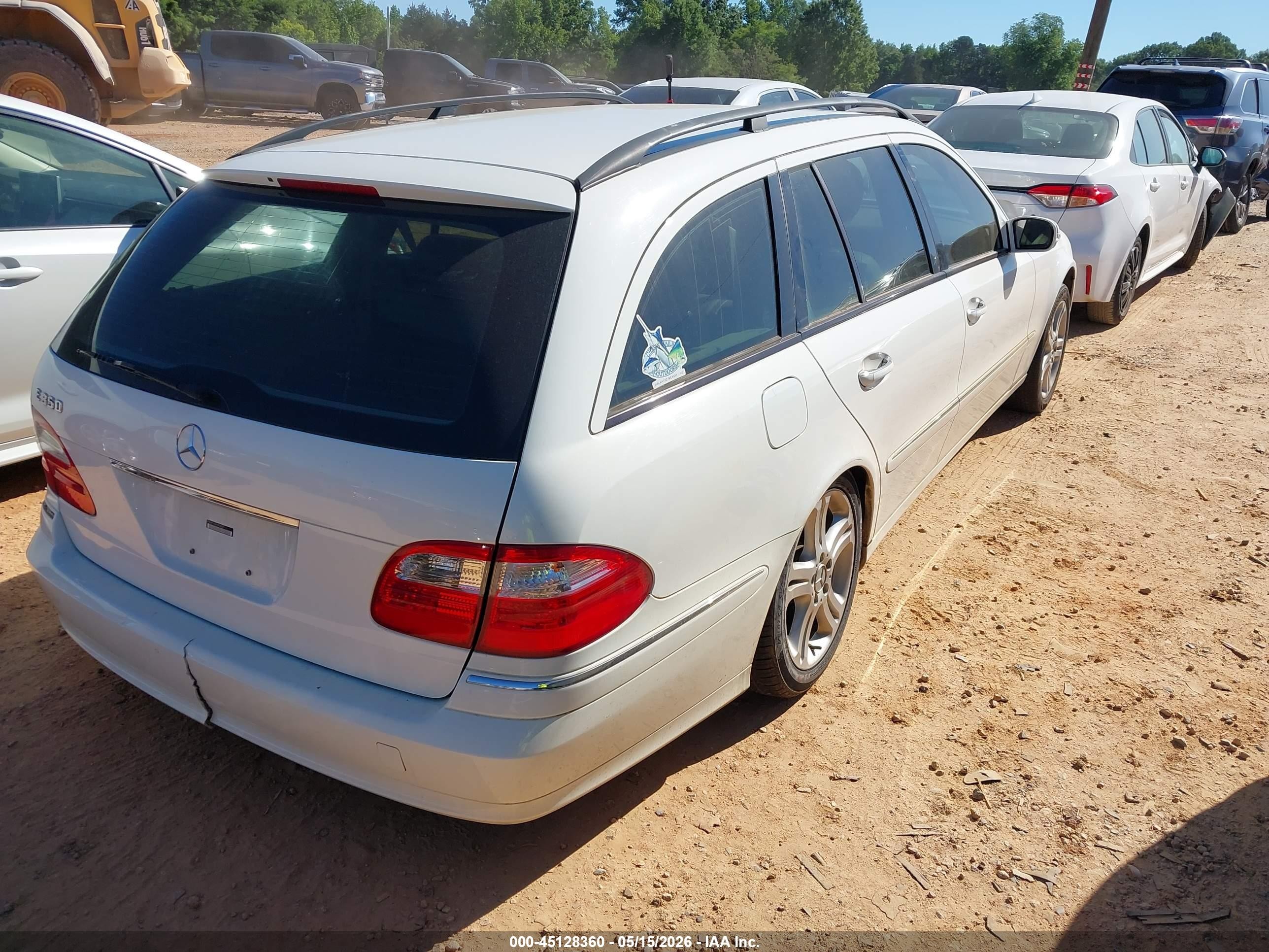 2006 Mercedes-benz E 350   White vin: WDBUH56J56A828859
