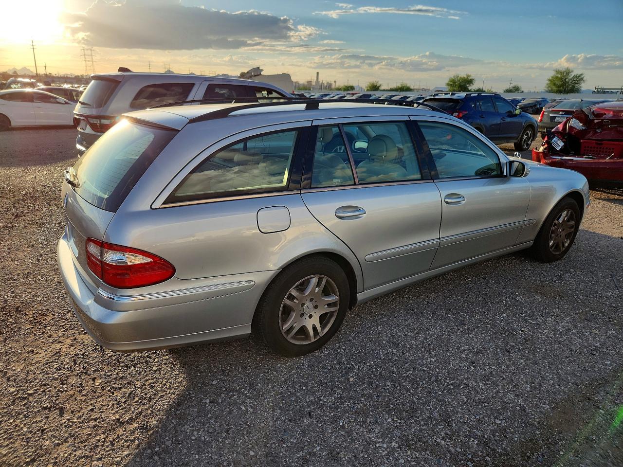 2004 Mercedes-benz E 320 Silver vin: WDBUH65J24A377541