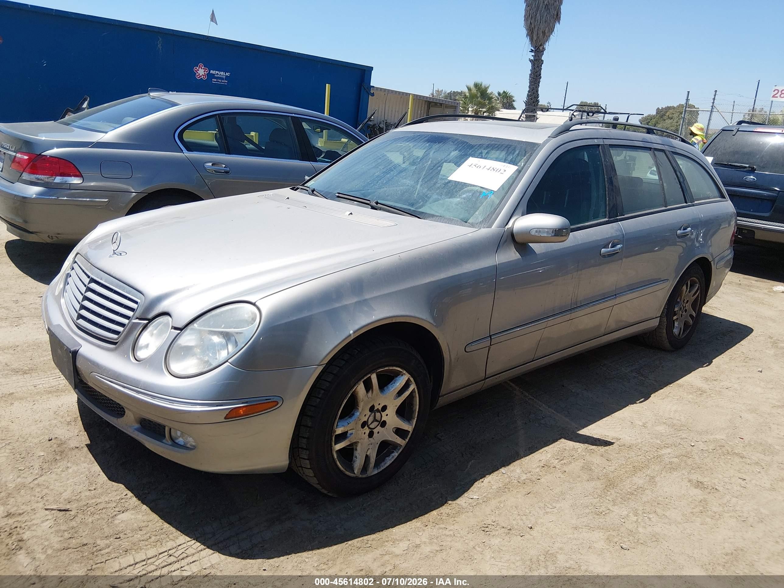 2004 Mercedes-benz E 320   Silver vin: WDBUH65J64A536836