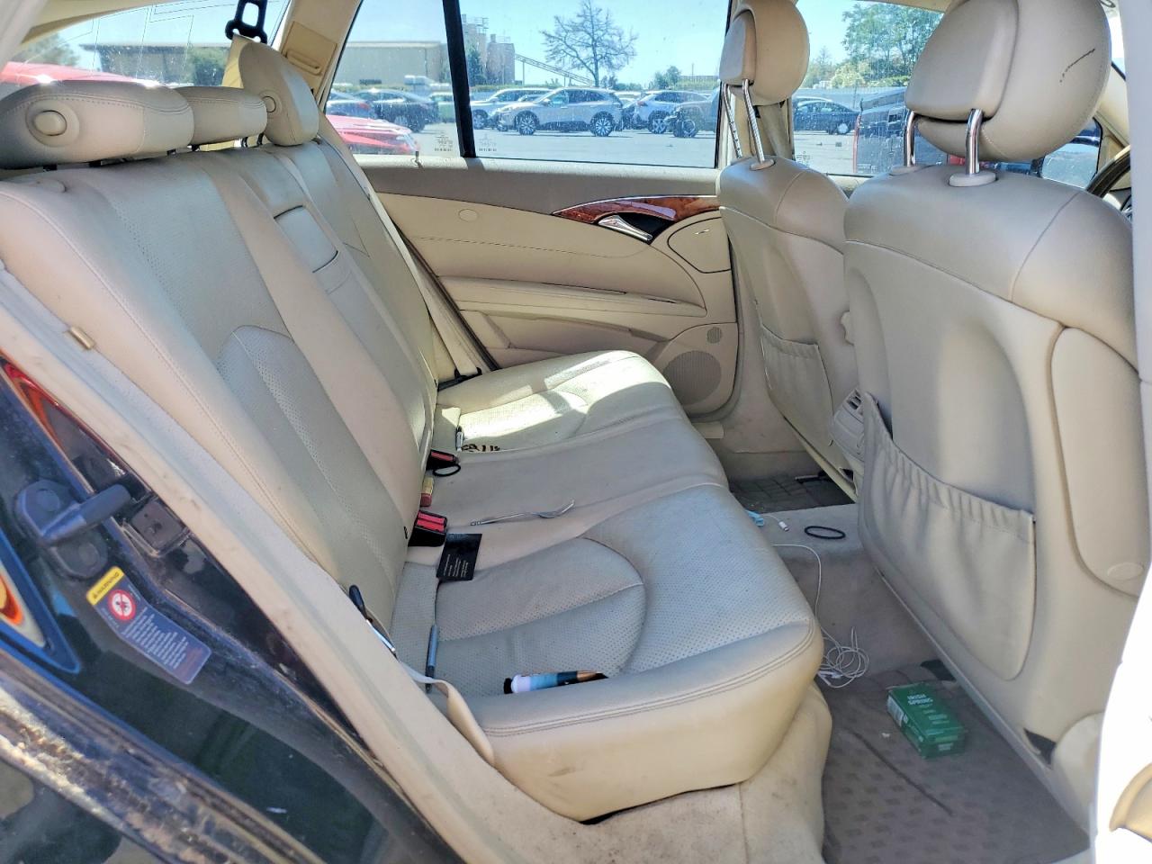 2004 Mercedes-benz E 320 Black vin: WDBUH65J84A456857
