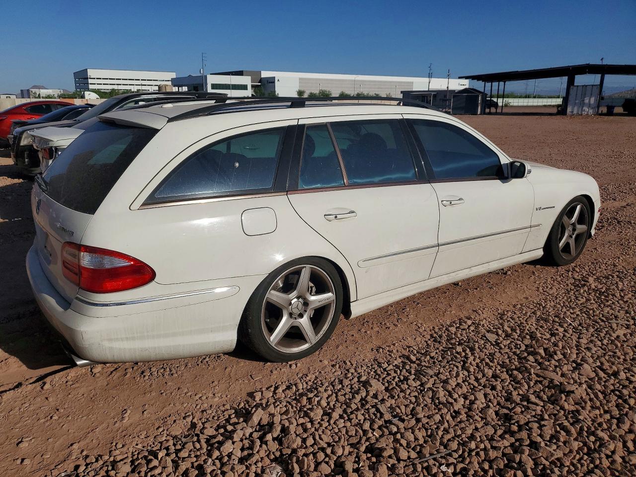 2005 Mercedes-benz E 55 Amg White vin: WDBUH76J75A758808