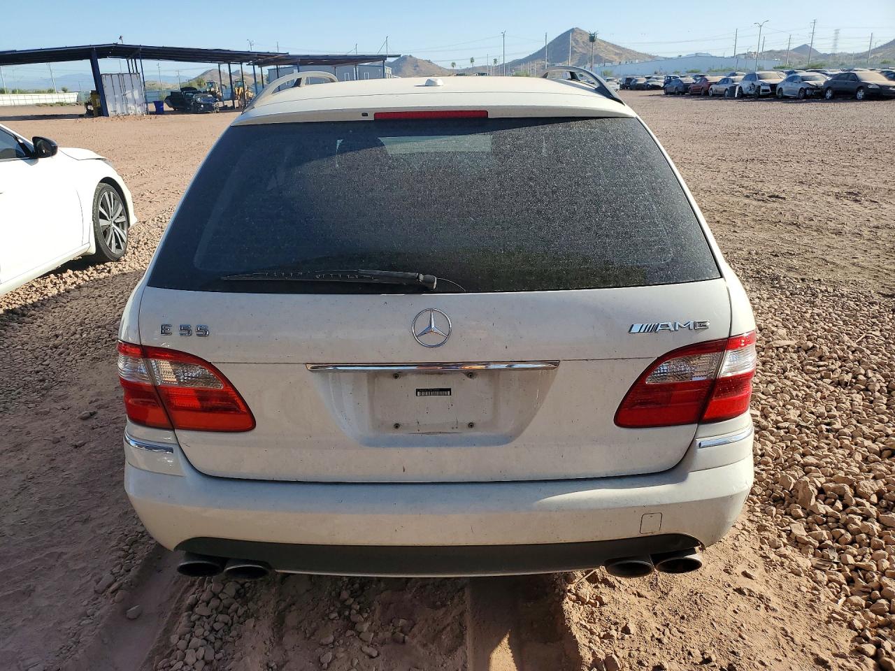 2005 Mercedes-benz E 55 Amg White vin: WDBUH76J75A758808