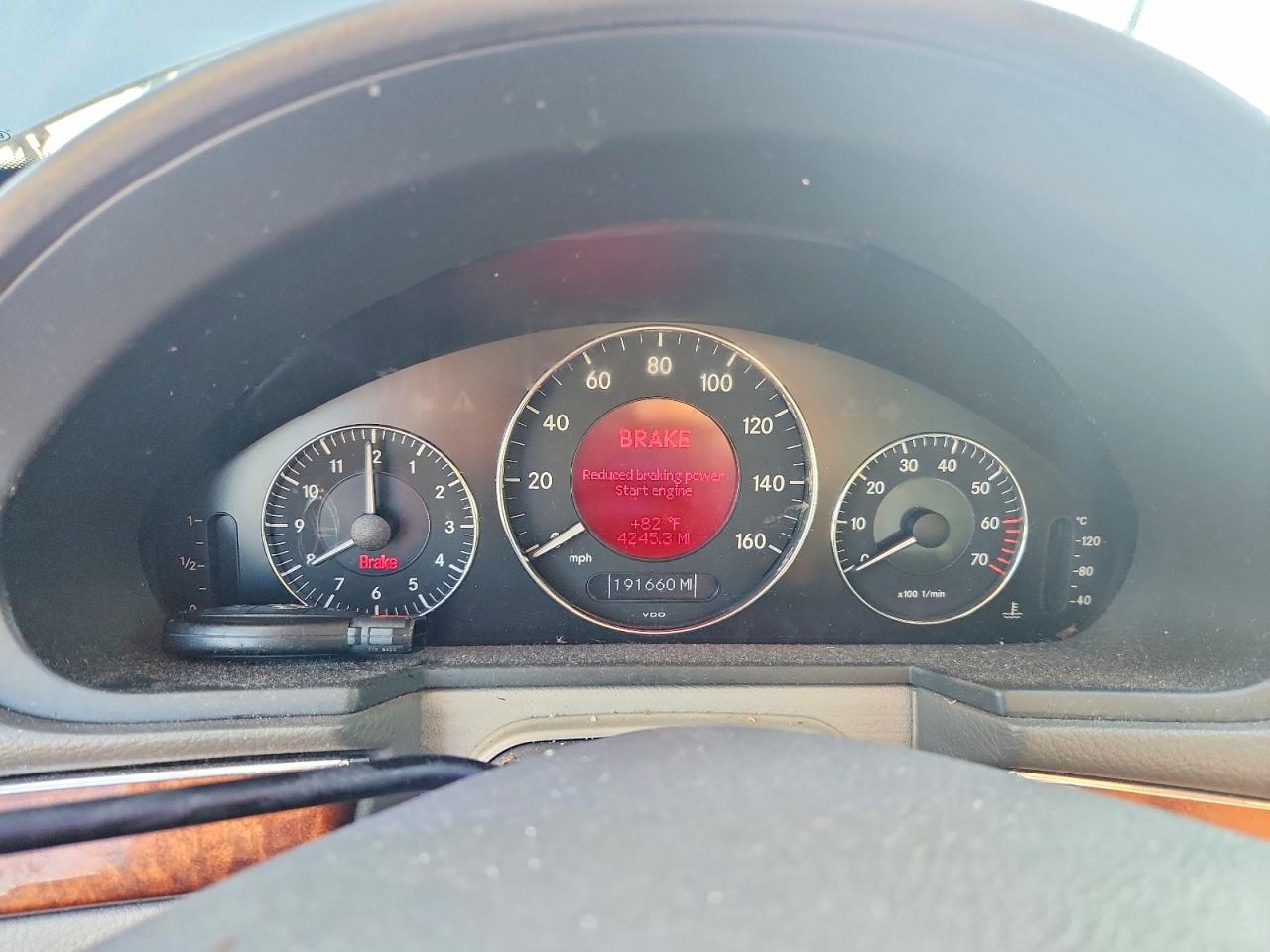 2005 Mercedes-benz E 320 4matic Gold vin: WDBUH82J65X167698