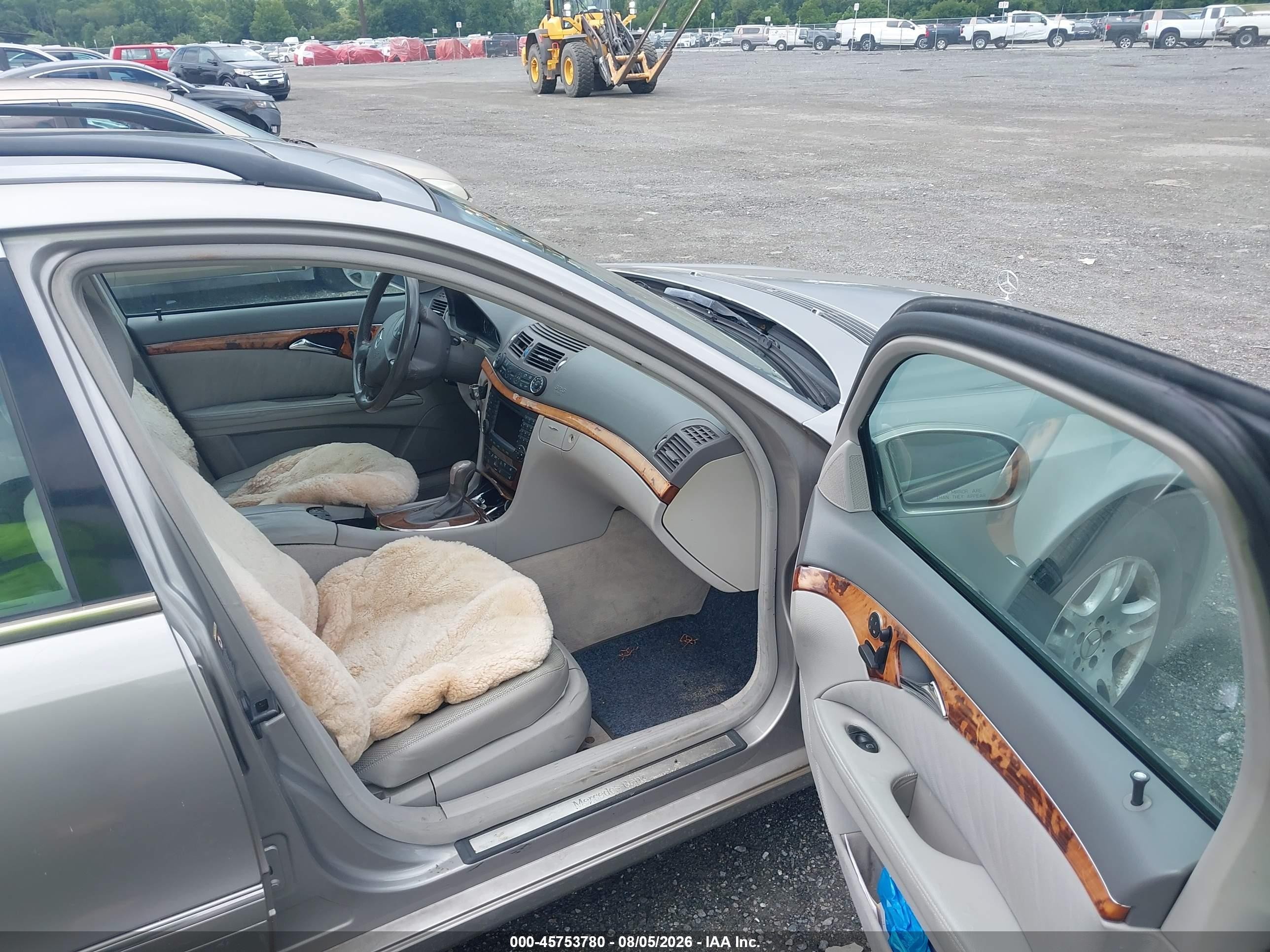 2004 Mercedes-benz E 320 4matic Серебряный vin: WDBUH82J74X119982