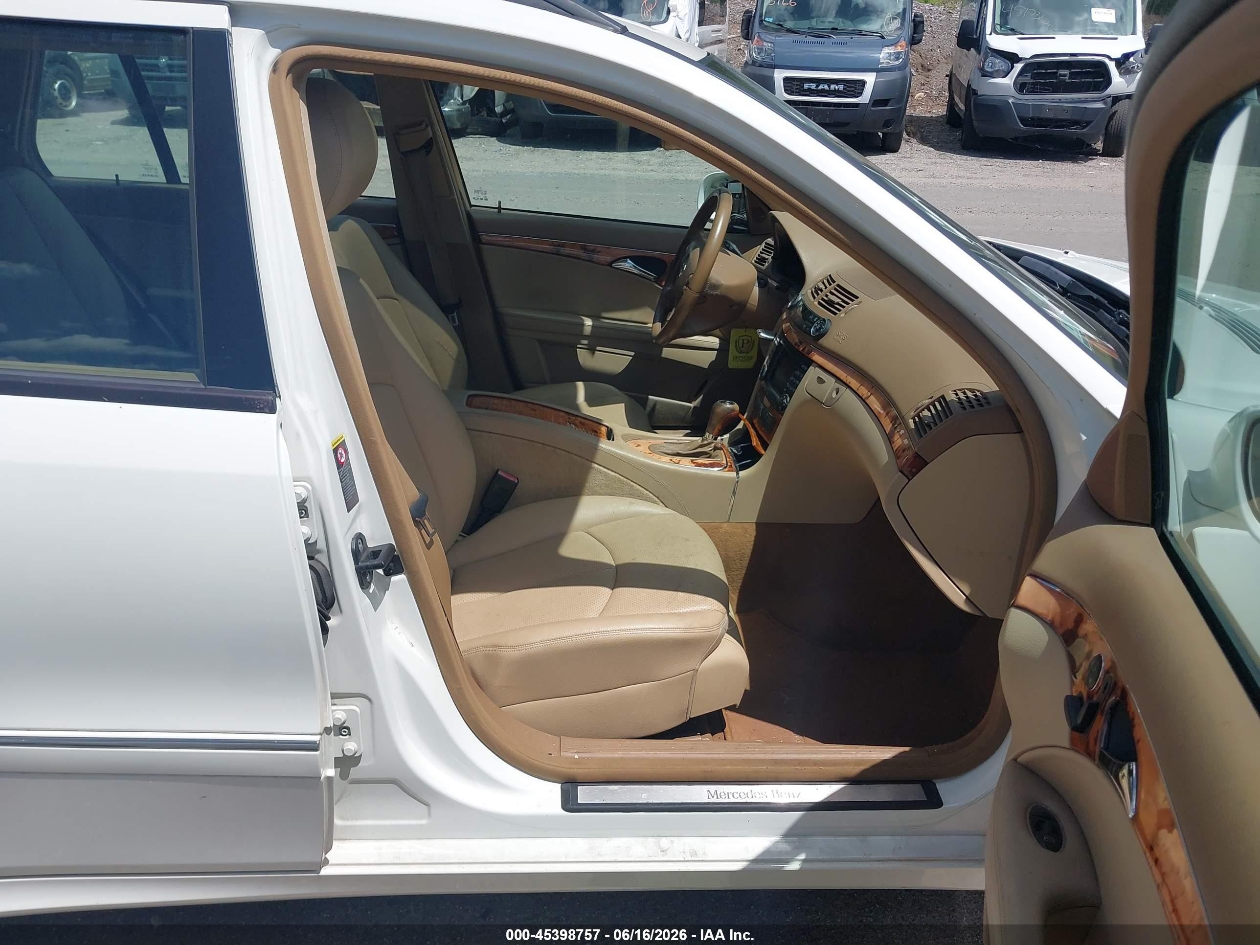 2007 Mercedes-benz E 350 4matic White vin: WDBUH87X67X217290