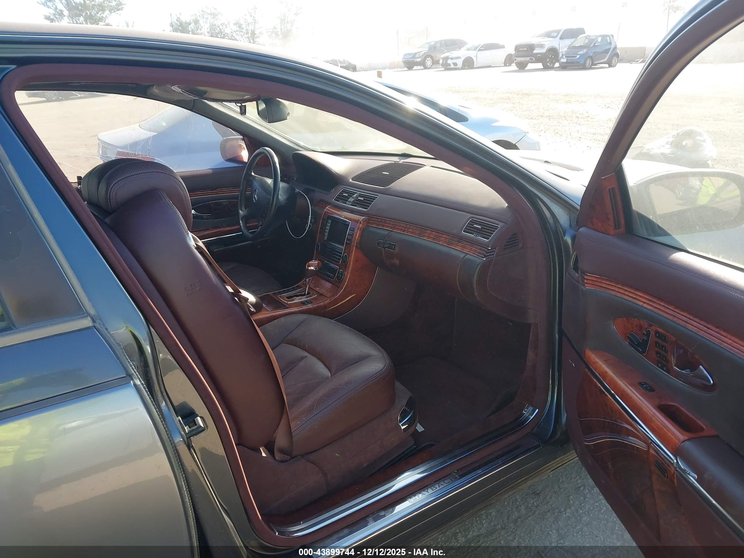 2004 Maybach 57   Black vin: WDBVF78J64A000495
