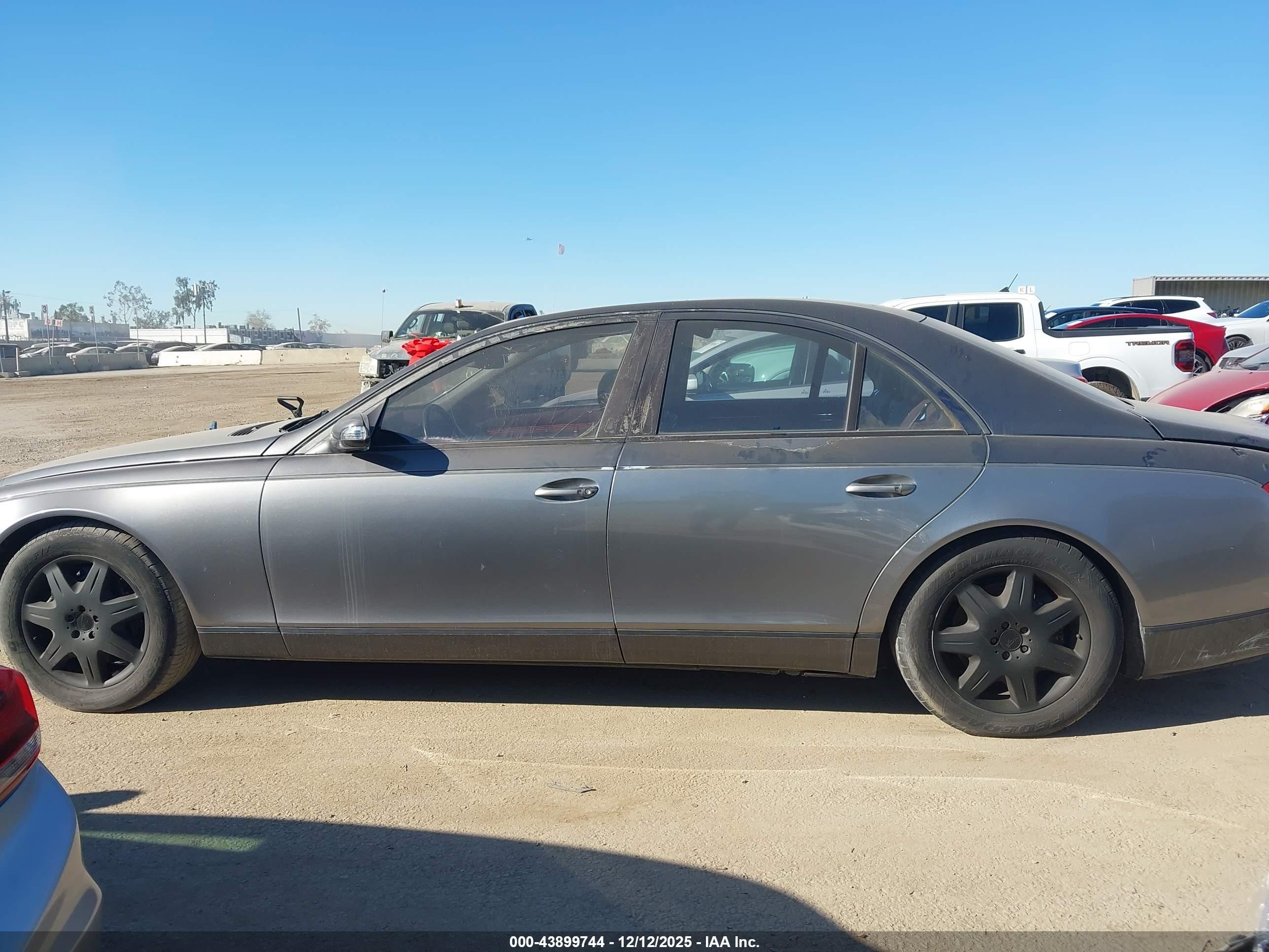 2004 Maybach 57   Black vin: WDBVF78J64A000495