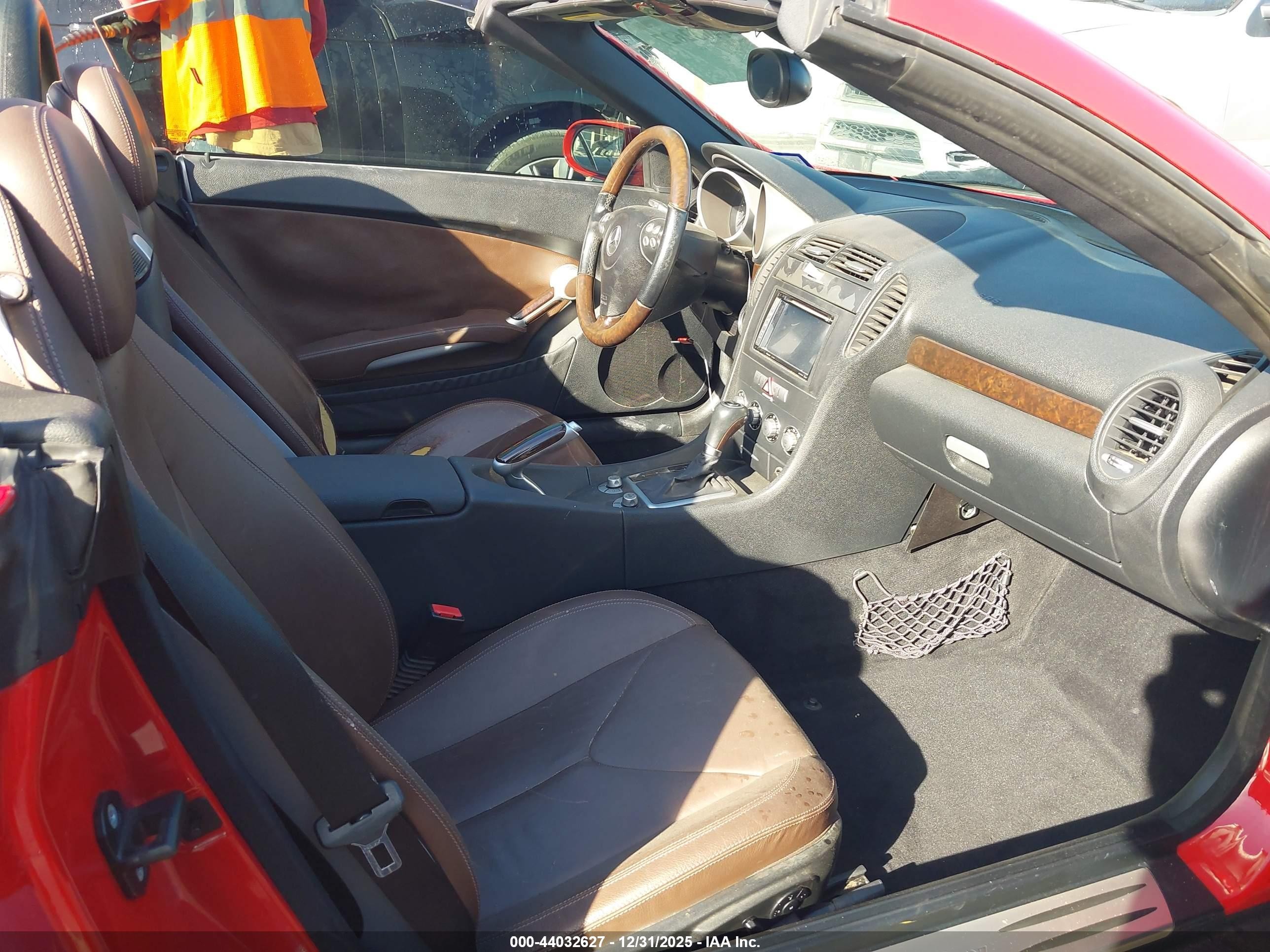 2007 Mercedes-benz Slk 280   Red vin: WDBWK54F07F157940