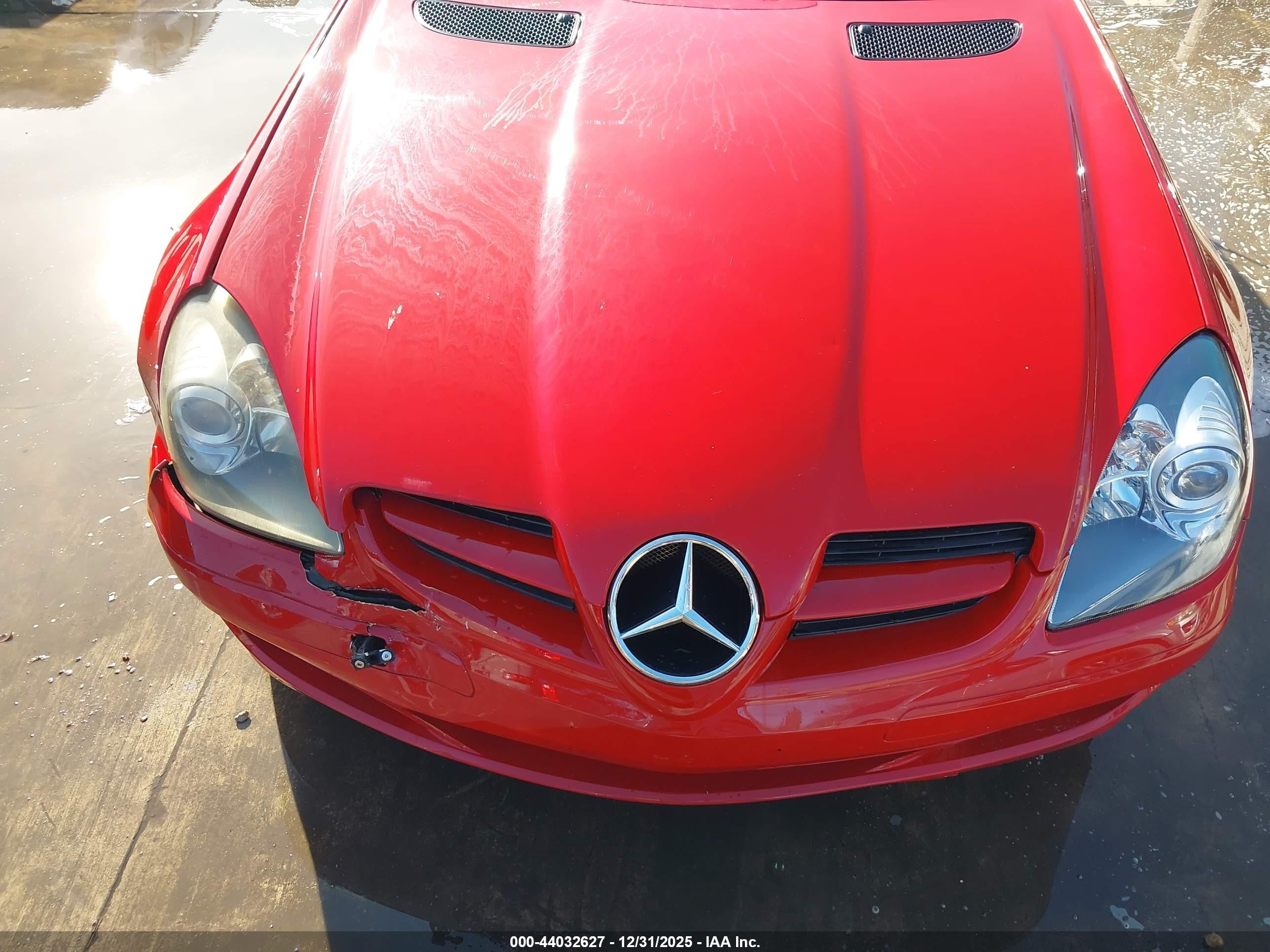 2007 Mercedes-benz Slk 280   Red vin: WDBWK54F07F157940