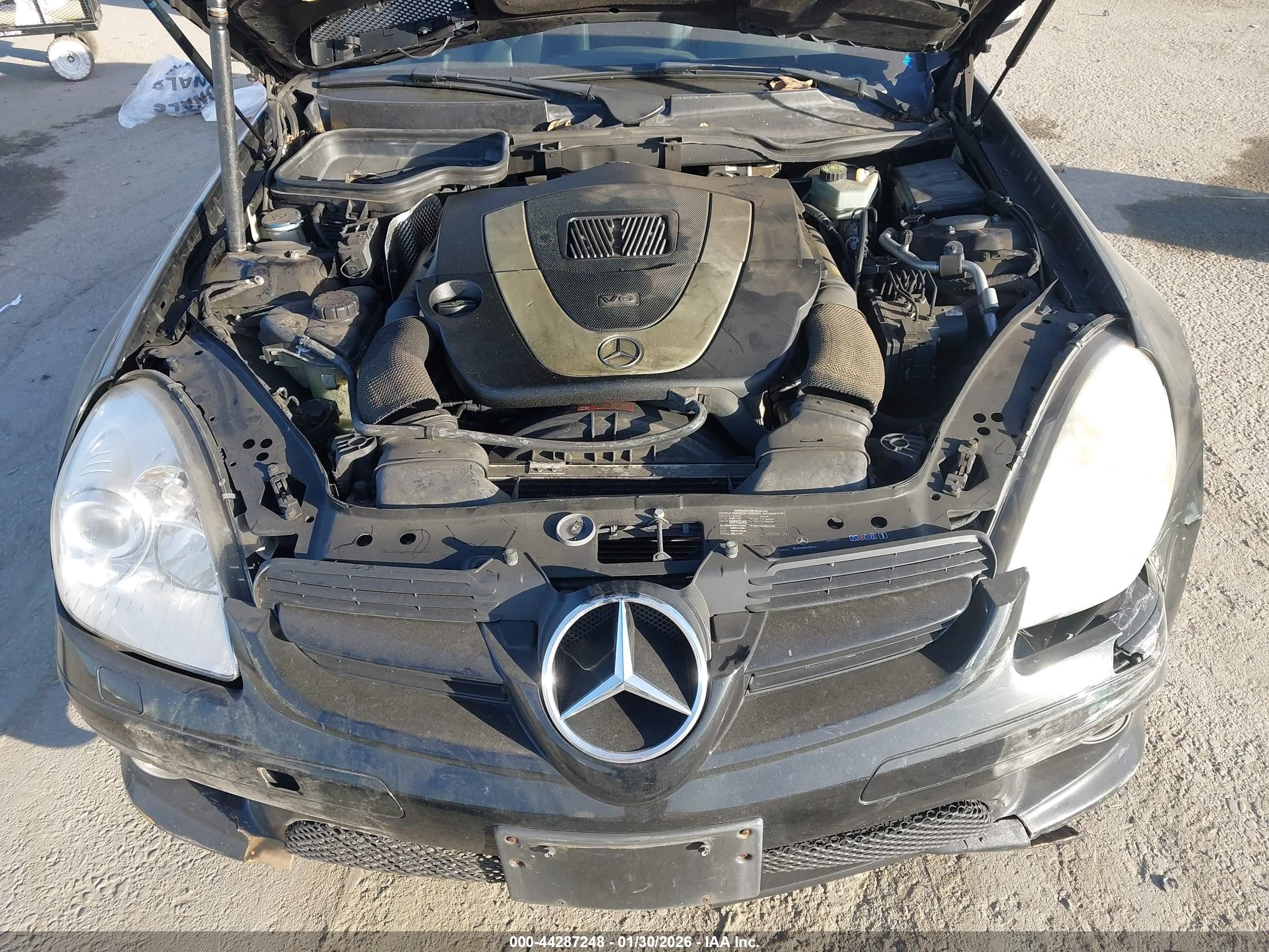 2008 Mercedes-benz Slk 280   Black vin: WDBWK54F08F173556