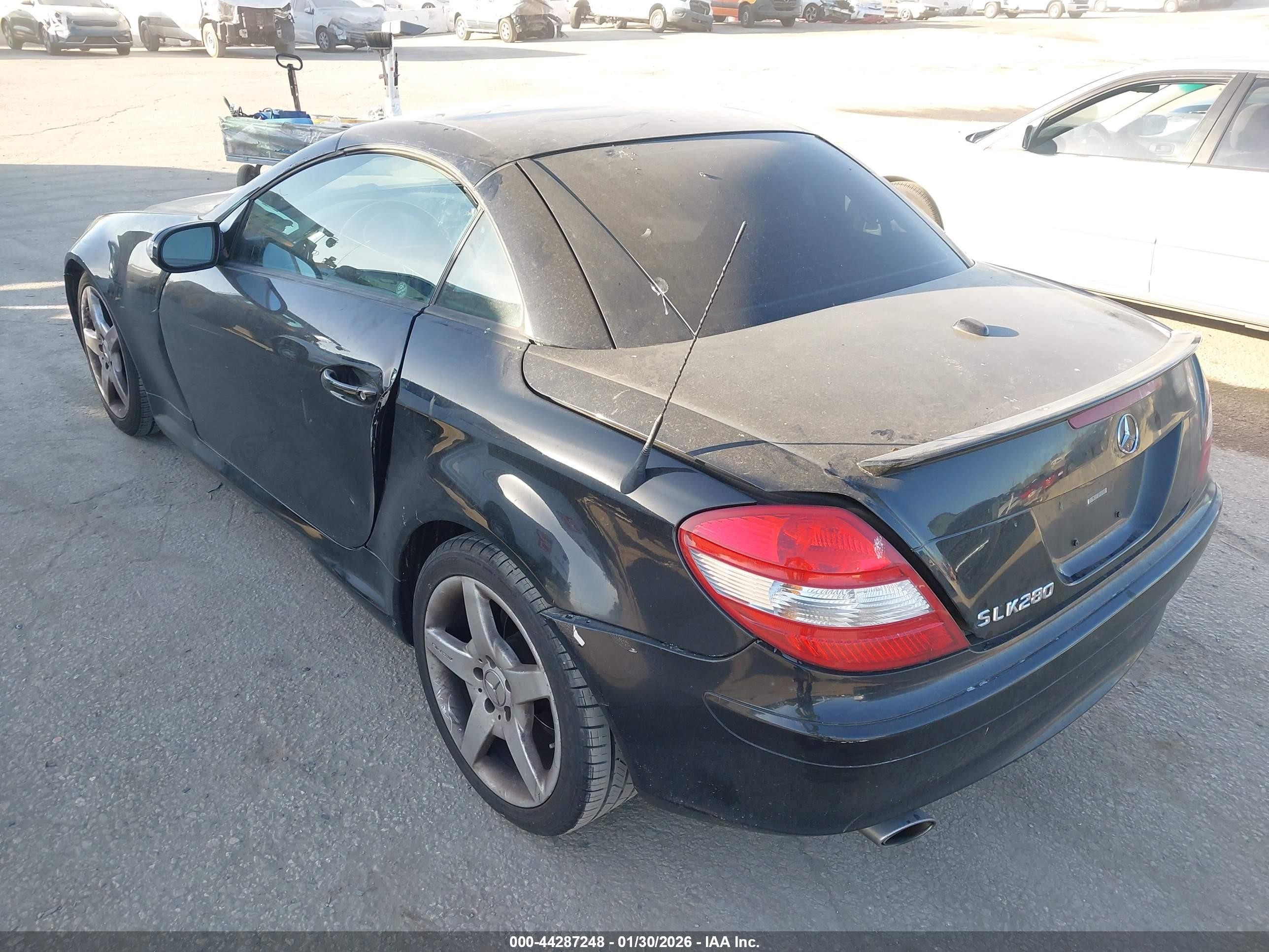 2008 Mercedes-benz Slk 280   Black vin: WDBWK54F08F173556