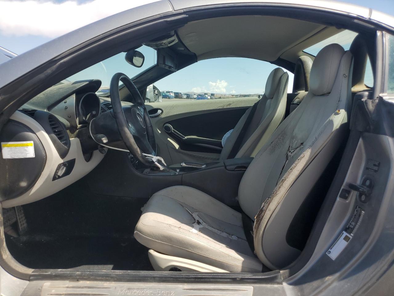 2009 Mercedes-benz Slk 300 Silver vin: WDBWK54F09F192223