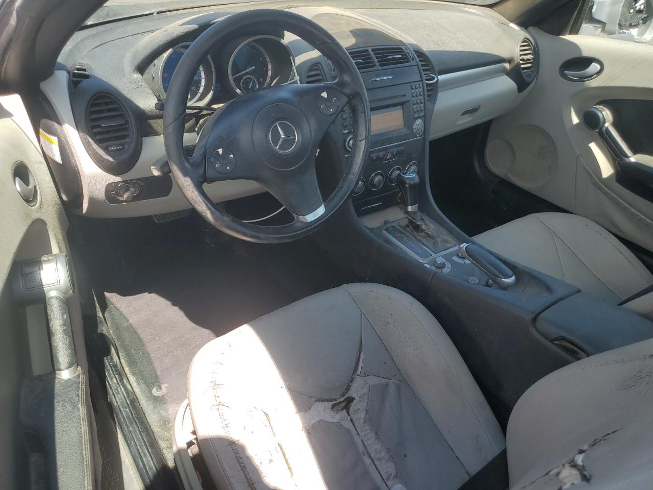 2009 Mercedes-benz Slk 300 Silver vin: WDBWK54F09F192223