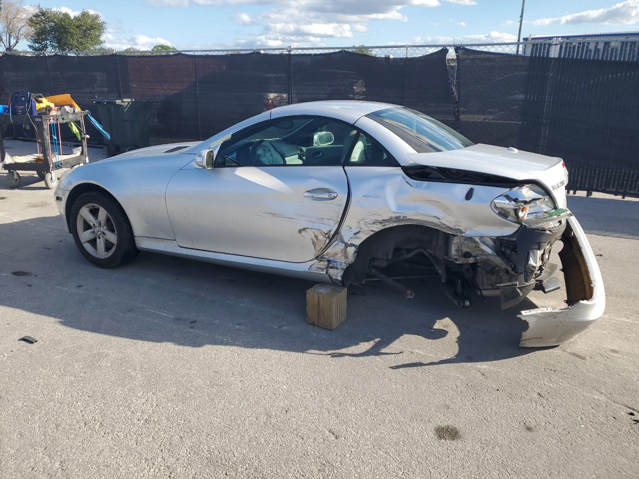 2007 Mercedes-benz Slk 280 Silver vin: WDBWK54F27F137642