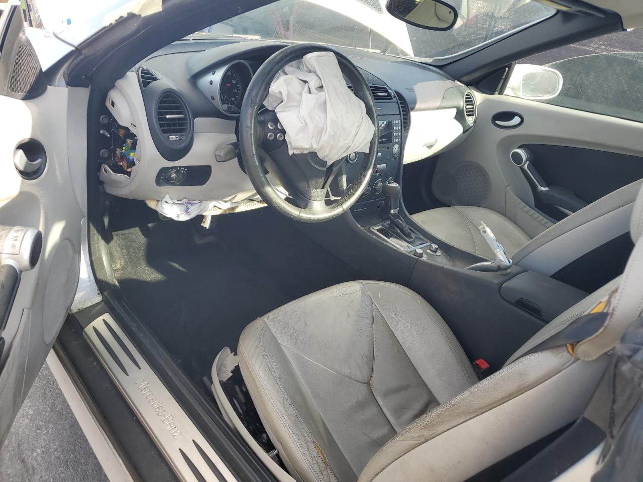 2007 Mercedes-benz Slk 280 Silver vin: WDBWK54F27F137642