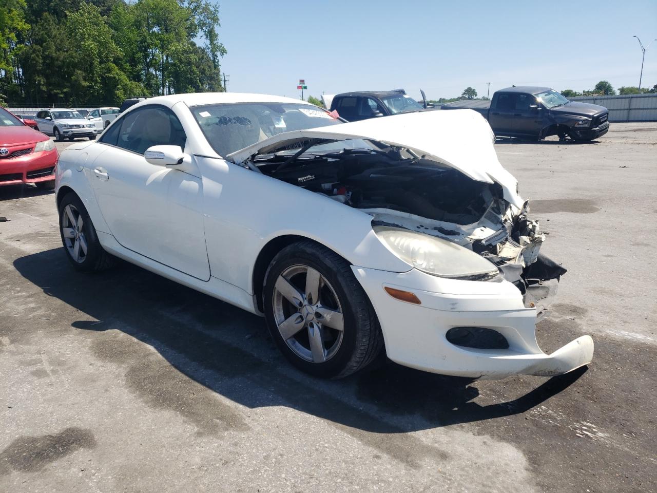 2007 Mercedes-benz Slk 280 White vin: WDBWK54F27F141688