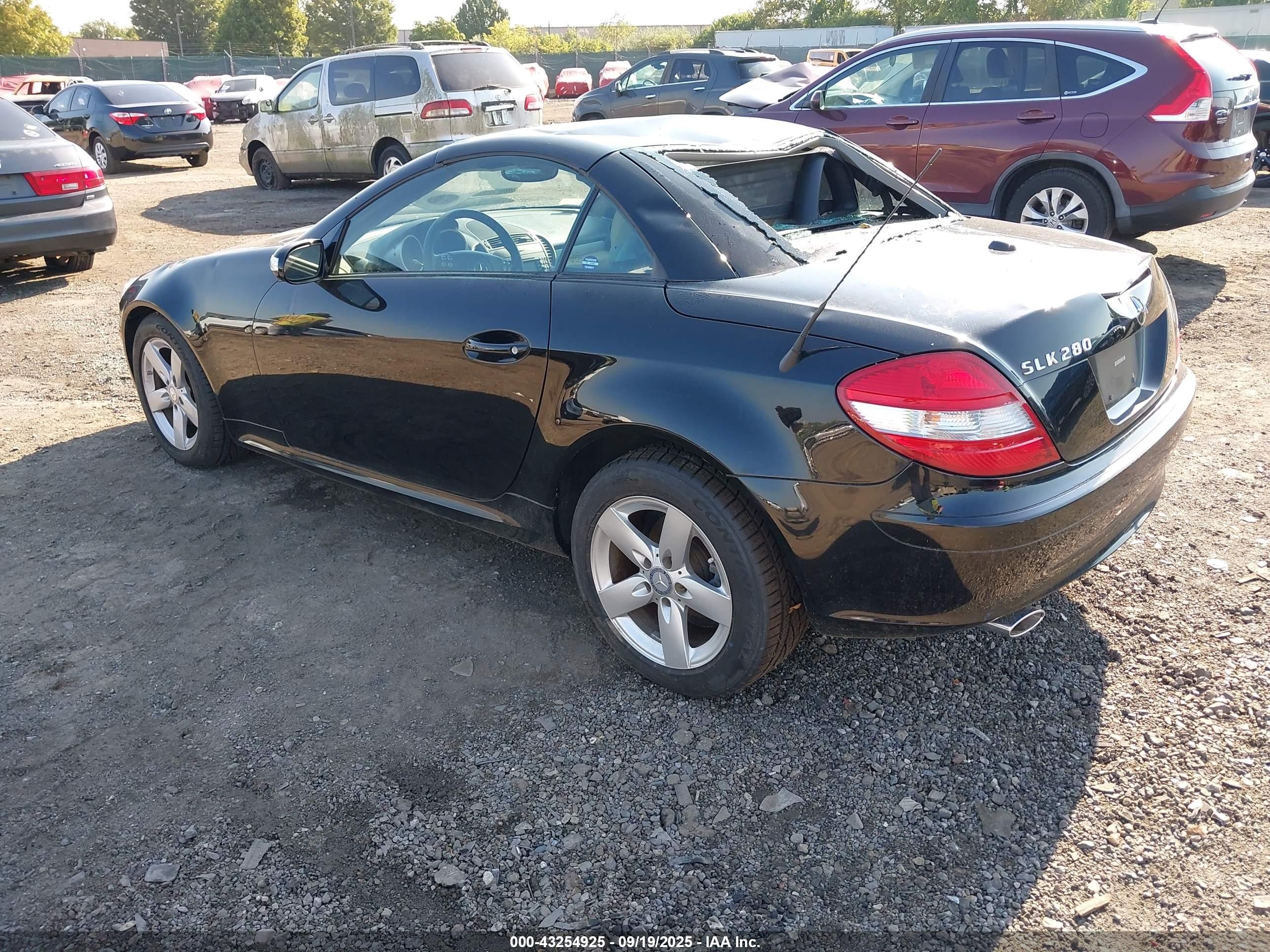 2008 Mercedes-benz Slk 280   Black vin: WDBWK54F28F177656