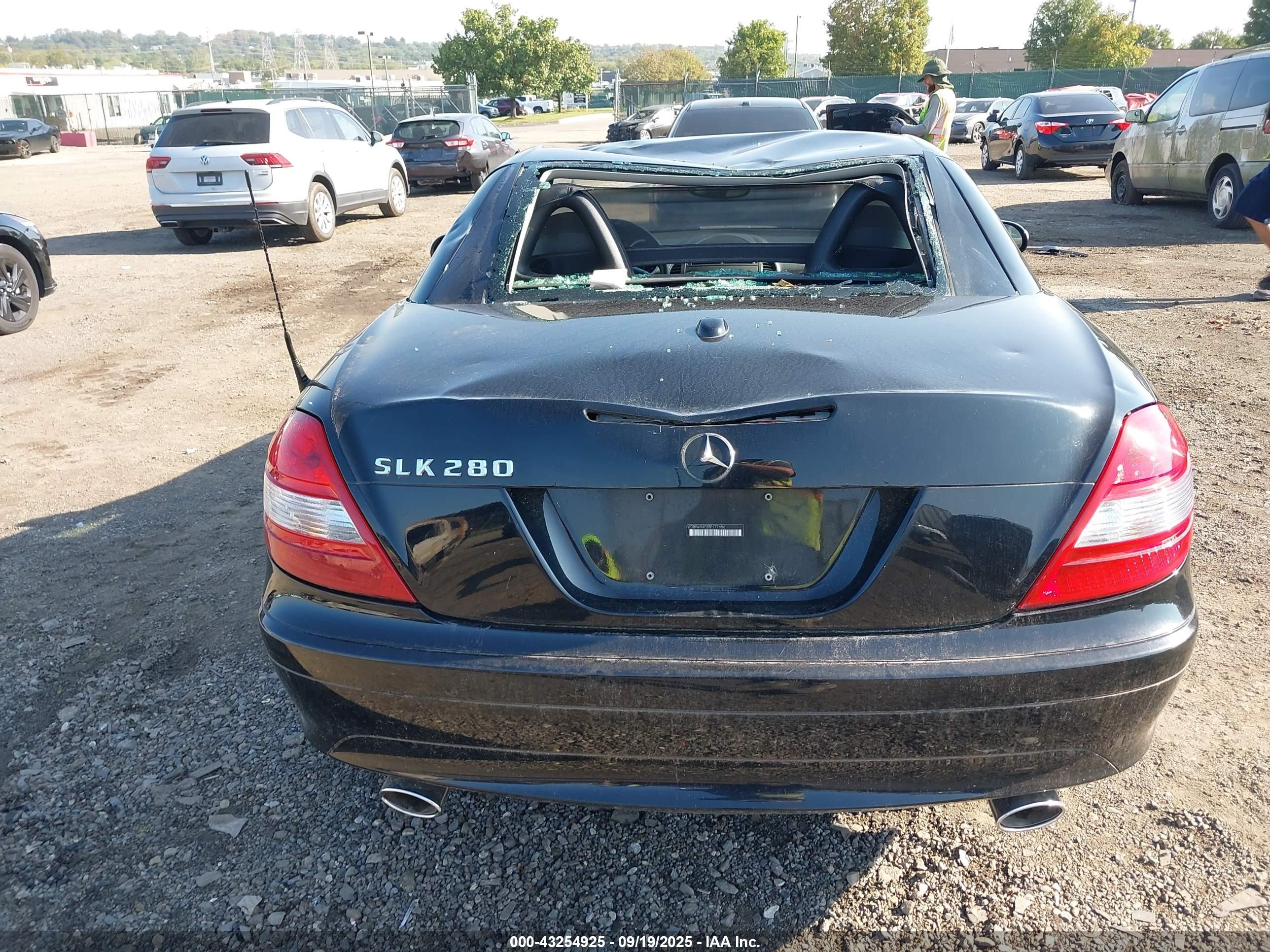 2008 Mercedes-benz Slk 280   Black vin: WDBWK54F28F177656