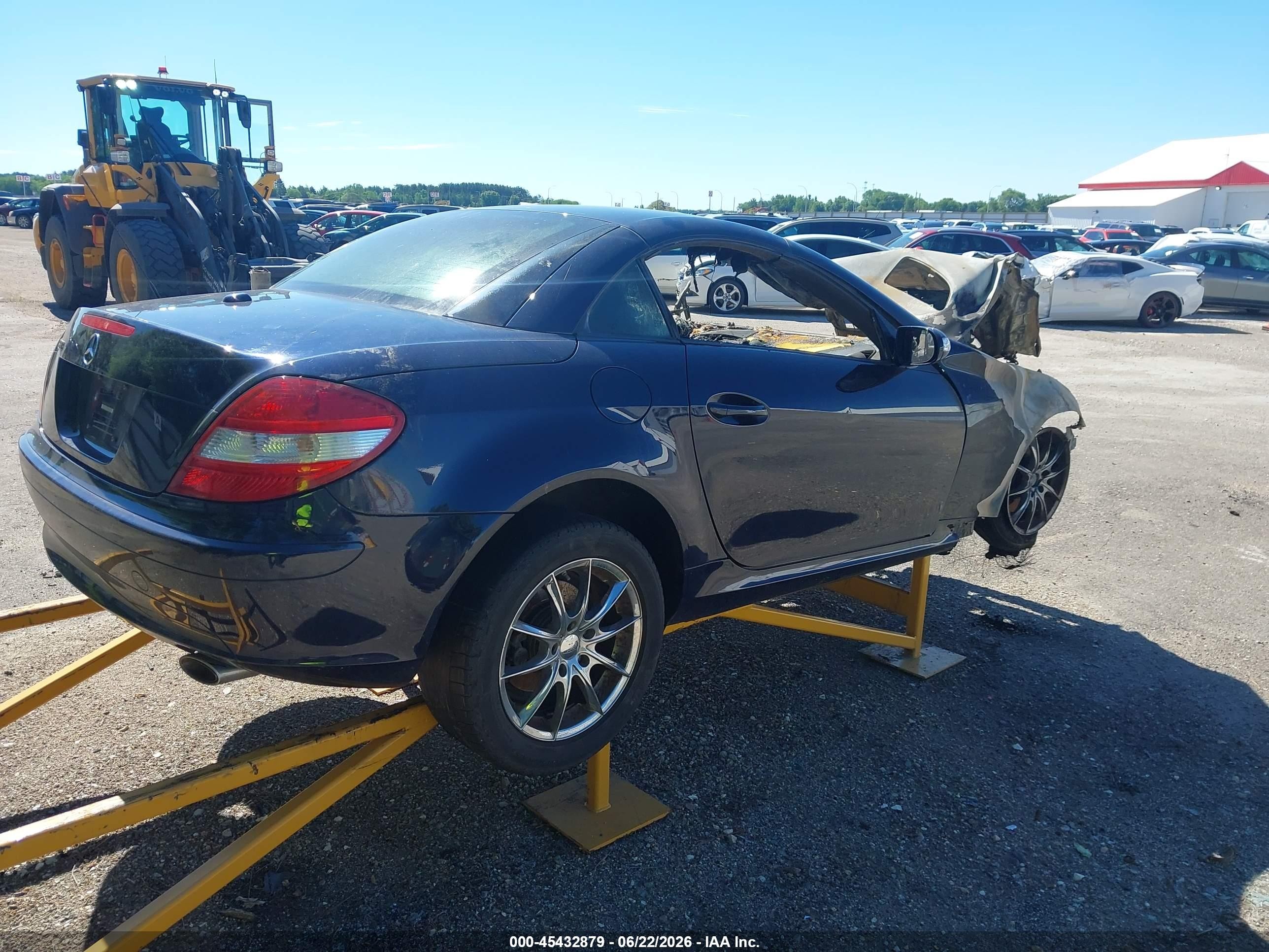 2008 Mercedes-benz Slk 280   Blue vin: WDBWK54F28F181268