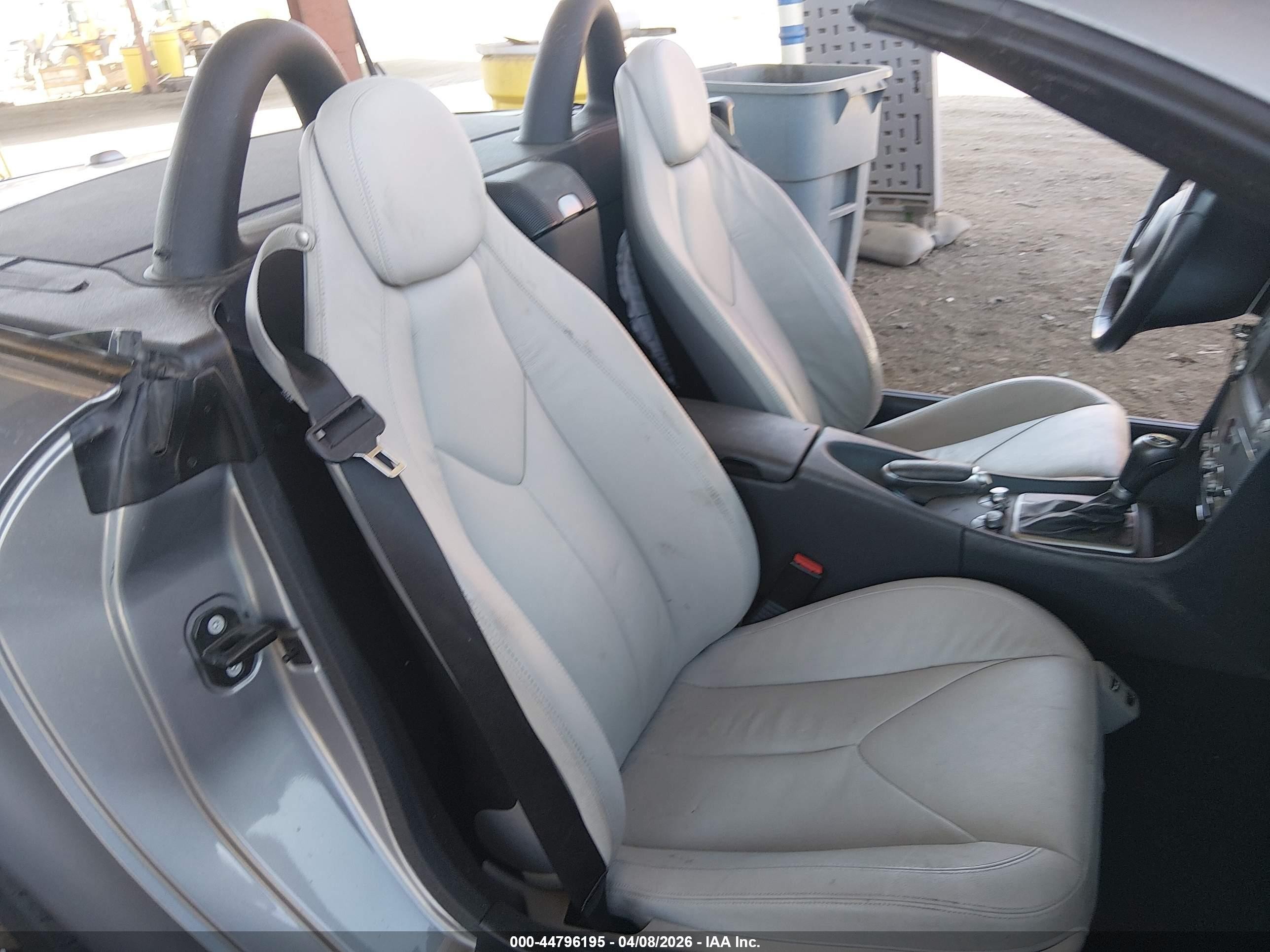 2009 Mercedes-benz Slk 300   Серебряный vin: WDBWK54F29F191008