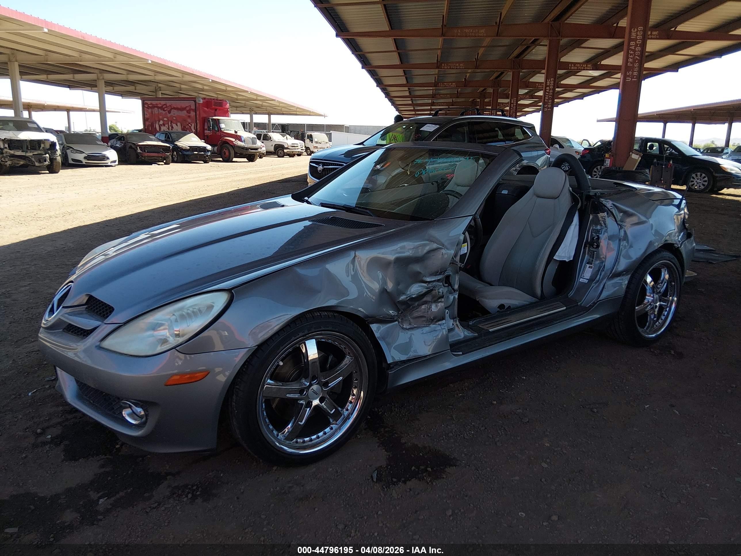 2009 Mercedes-benz Slk 300   Серебряный vin: WDBWK54F29F191008