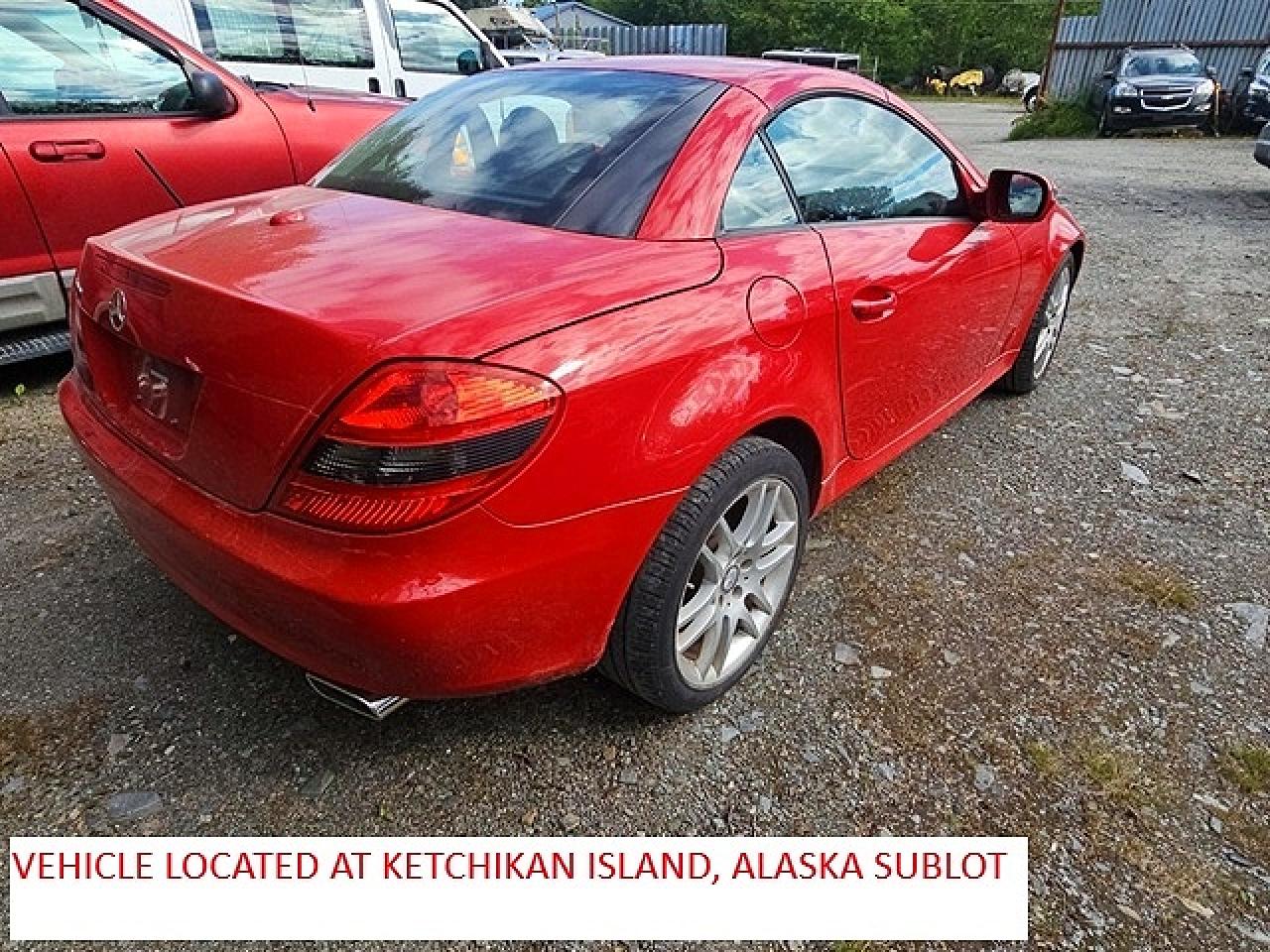 2009 Mercedes-benz Slk 300 Red vin: WDBWK54F29F191574