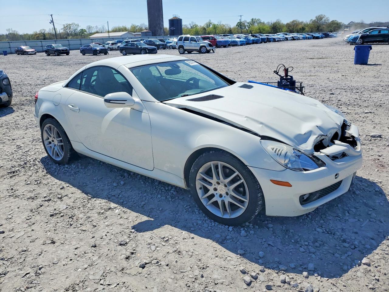 2009 Mercedes-benz Slk 300 White vin: WDBWK54F29F193017