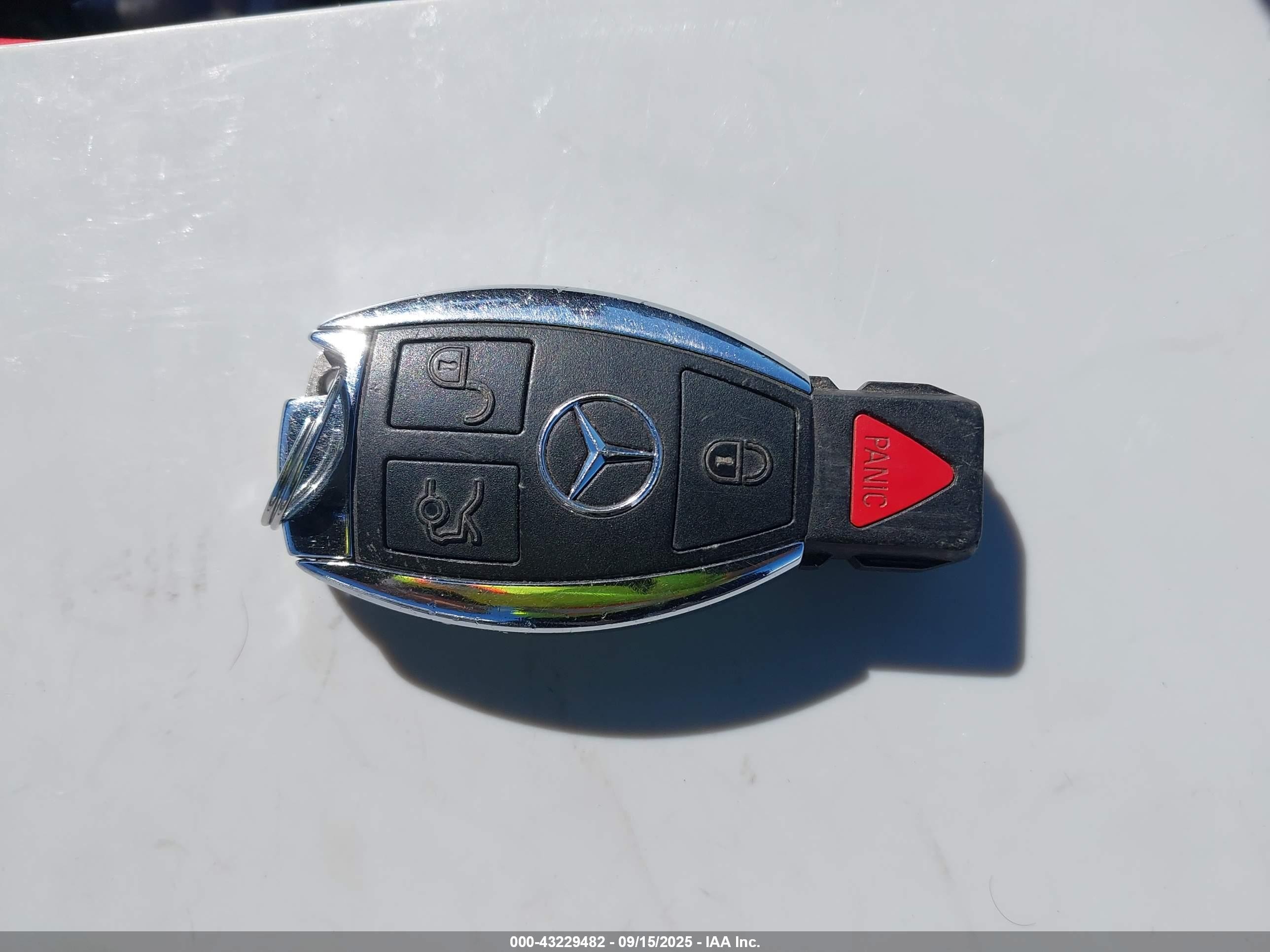 2007 Mercedes-benz Slk 280   Light Blue vin: WDBWK54F37F139920