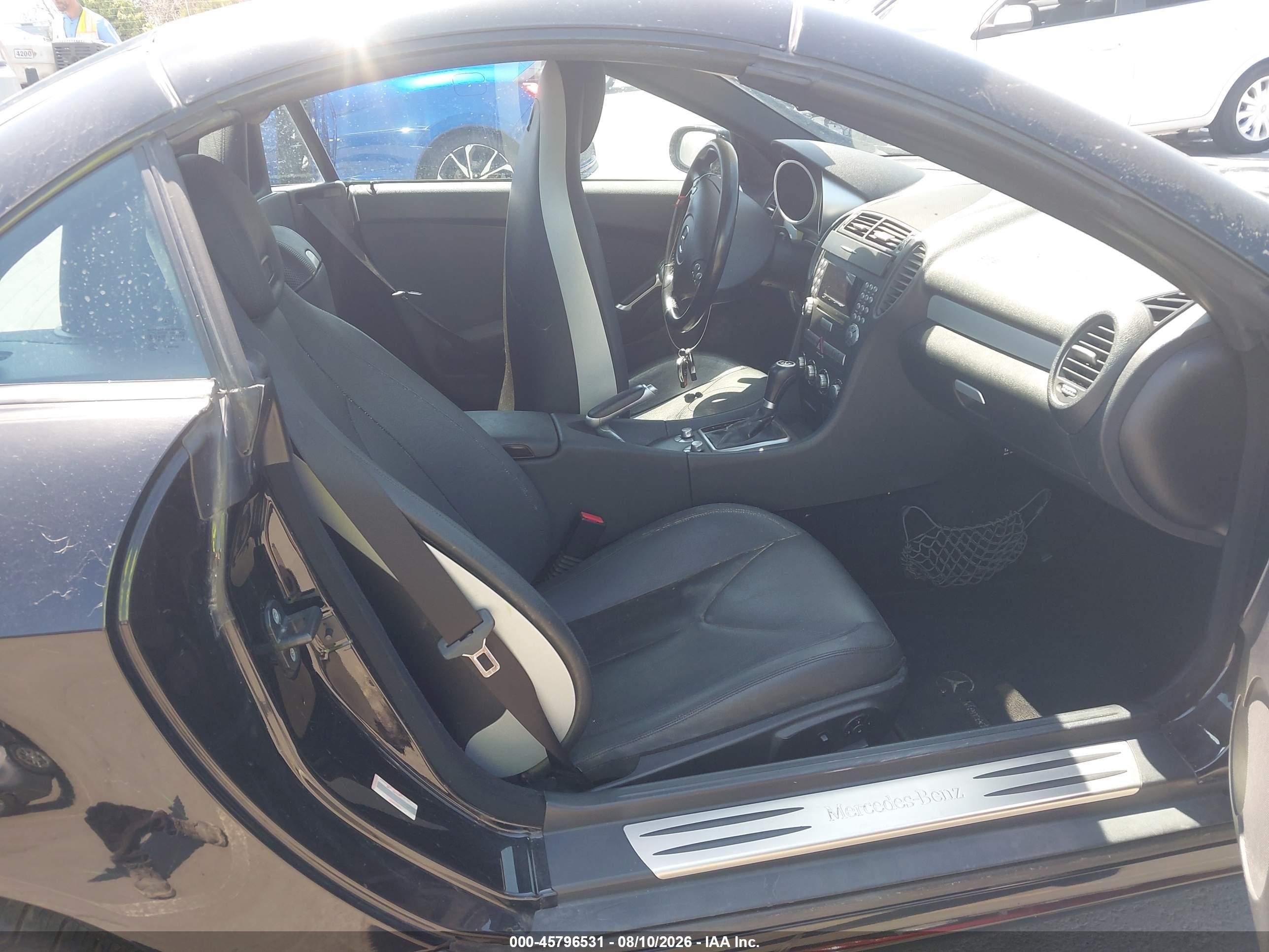 2007 Mercedes-benz Slk 280   Black vin: WDBWK54F47F139330