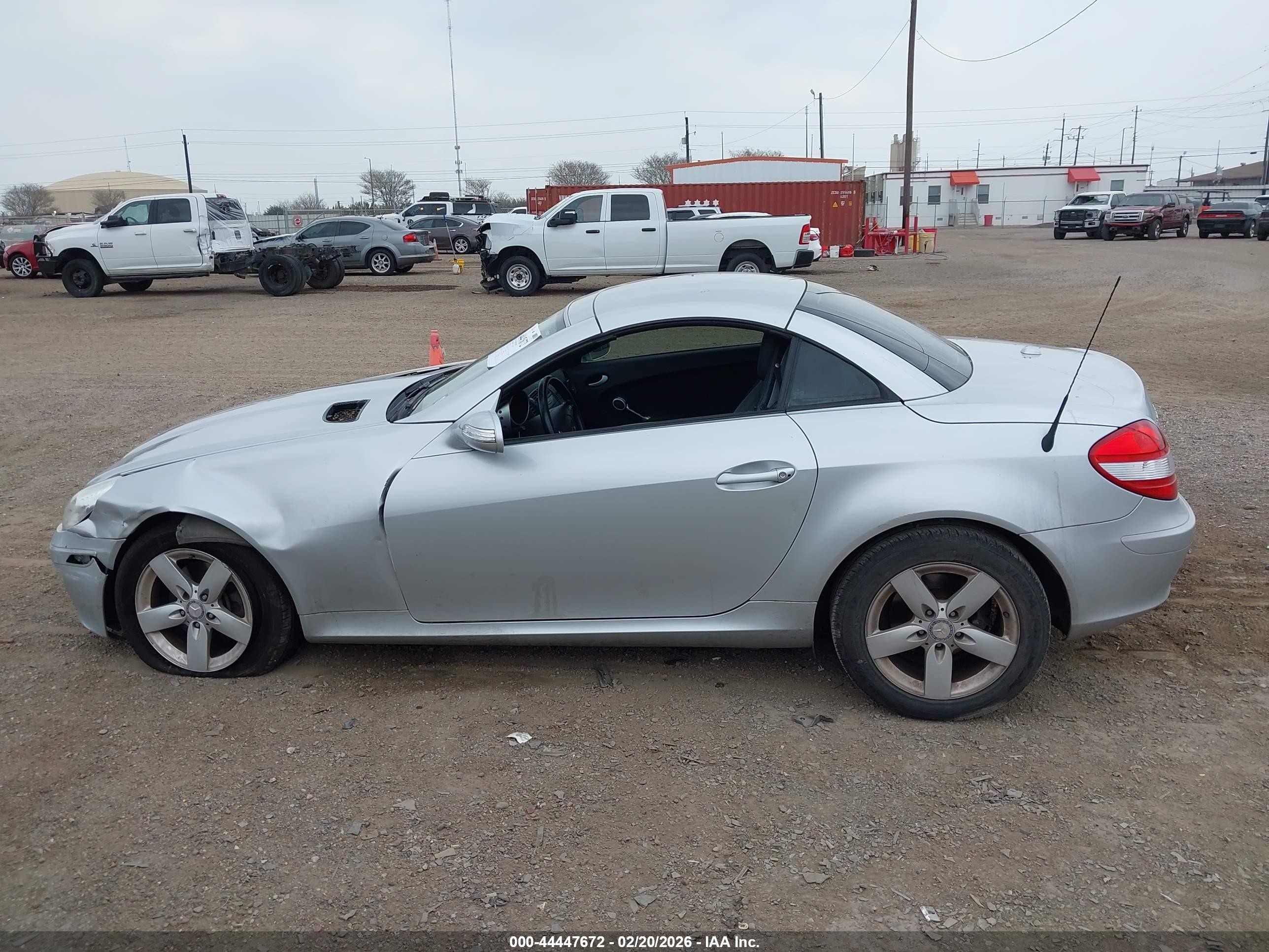 2007 Mercedes-benz Slk 280   Silver vin: WDBWK54F47F157522