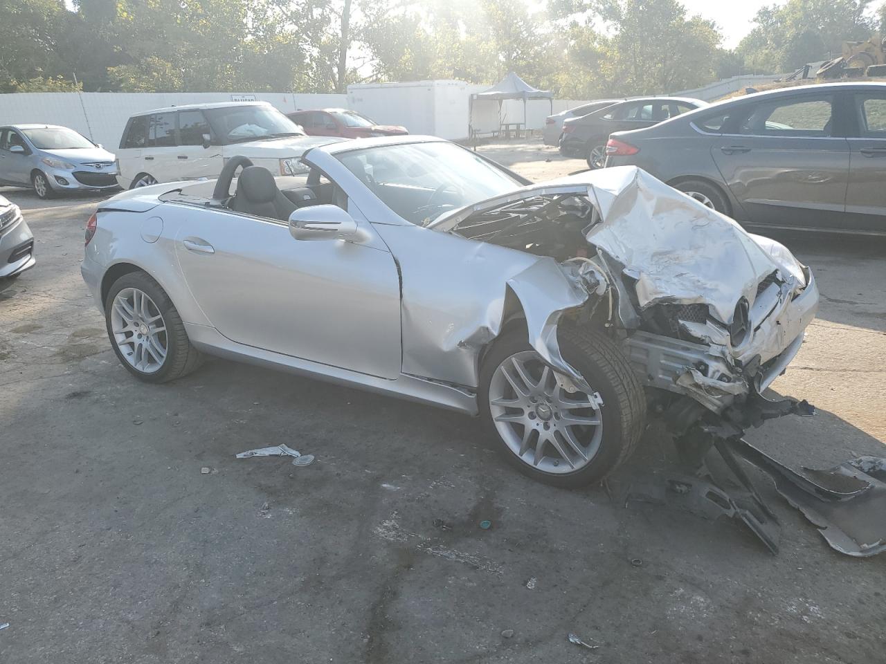 2009 Mercedes-benz Slk 300 Silver vin: WDBWK54F49F188028