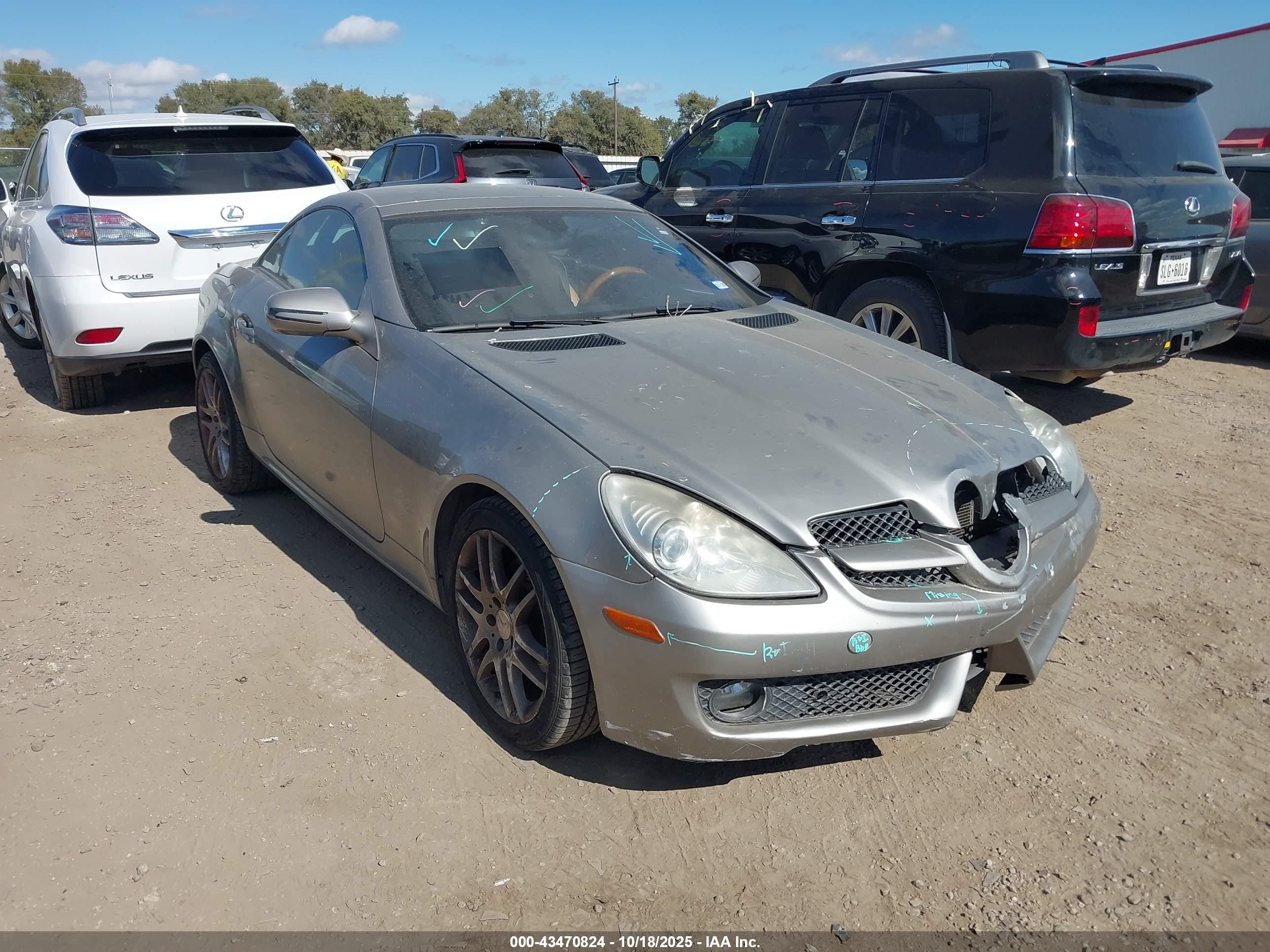 2009 Mercedes-benz Slk 300   Silver vin: WDBWK54F49F194444