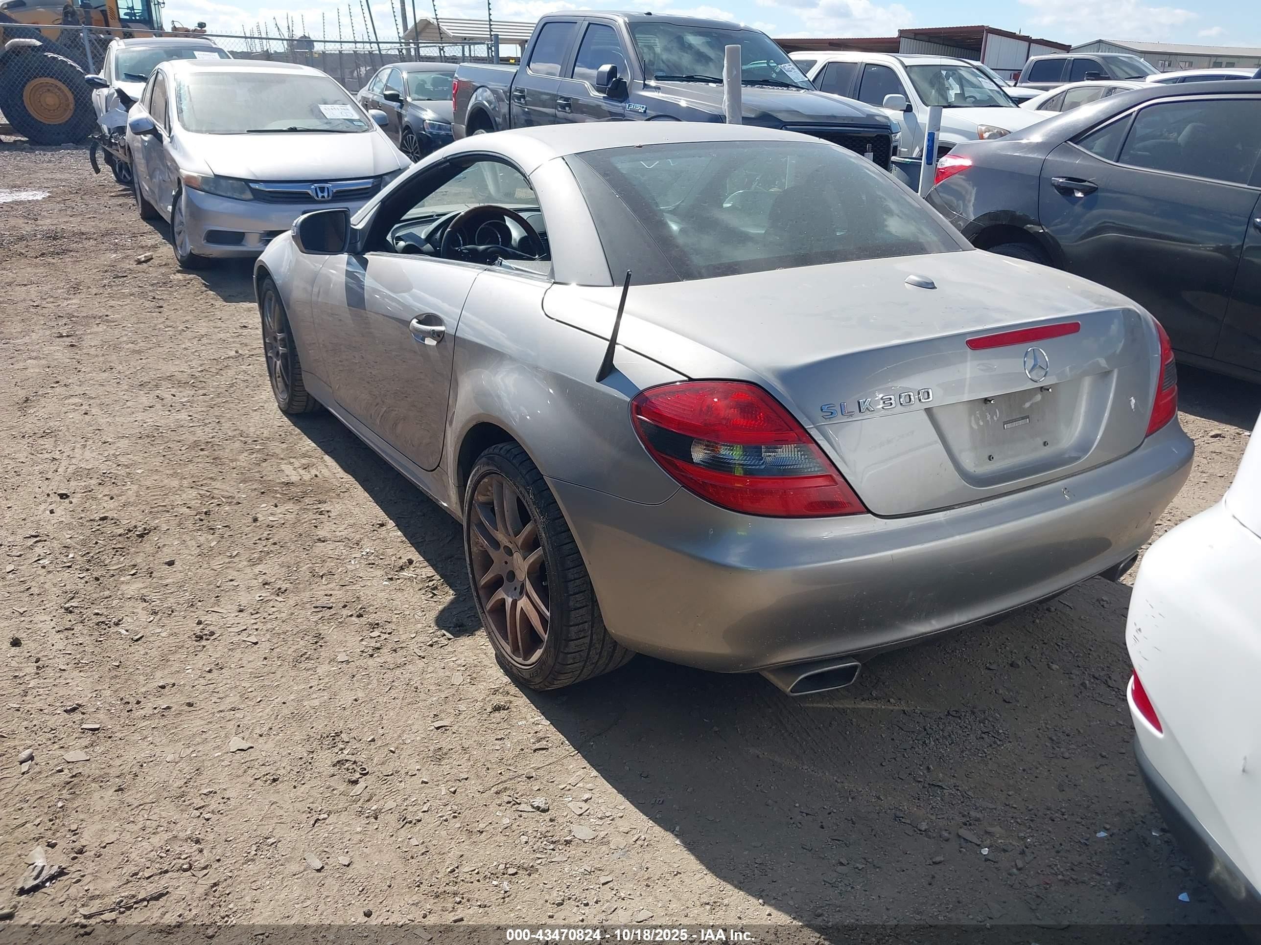 2009 Mercedes-benz Slk 300   Серебряный vin: WDBWK54F49F194444