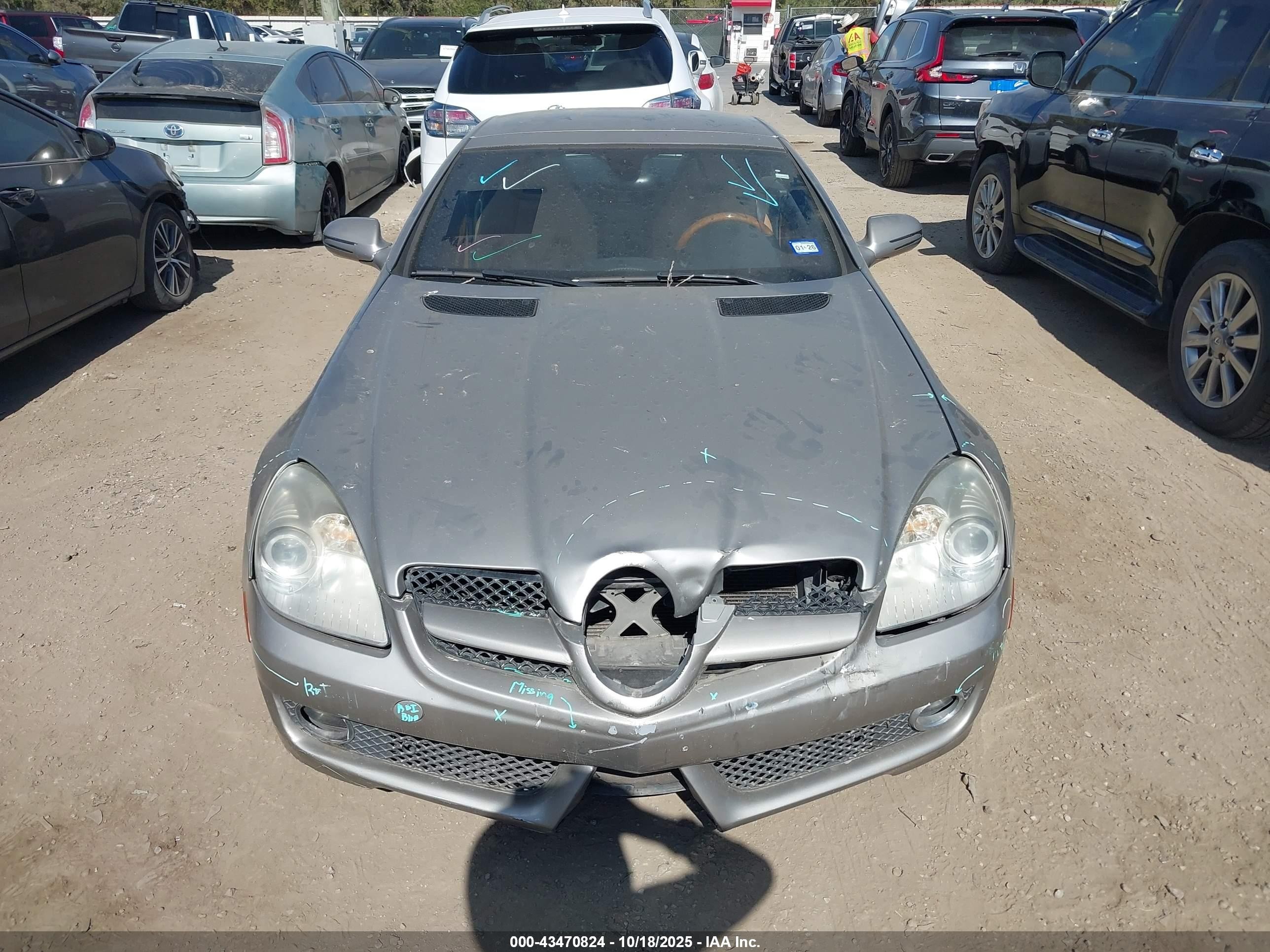 2009 Mercedes-benz Slk 300   Серебряный vin: WDBWK54F49F194444