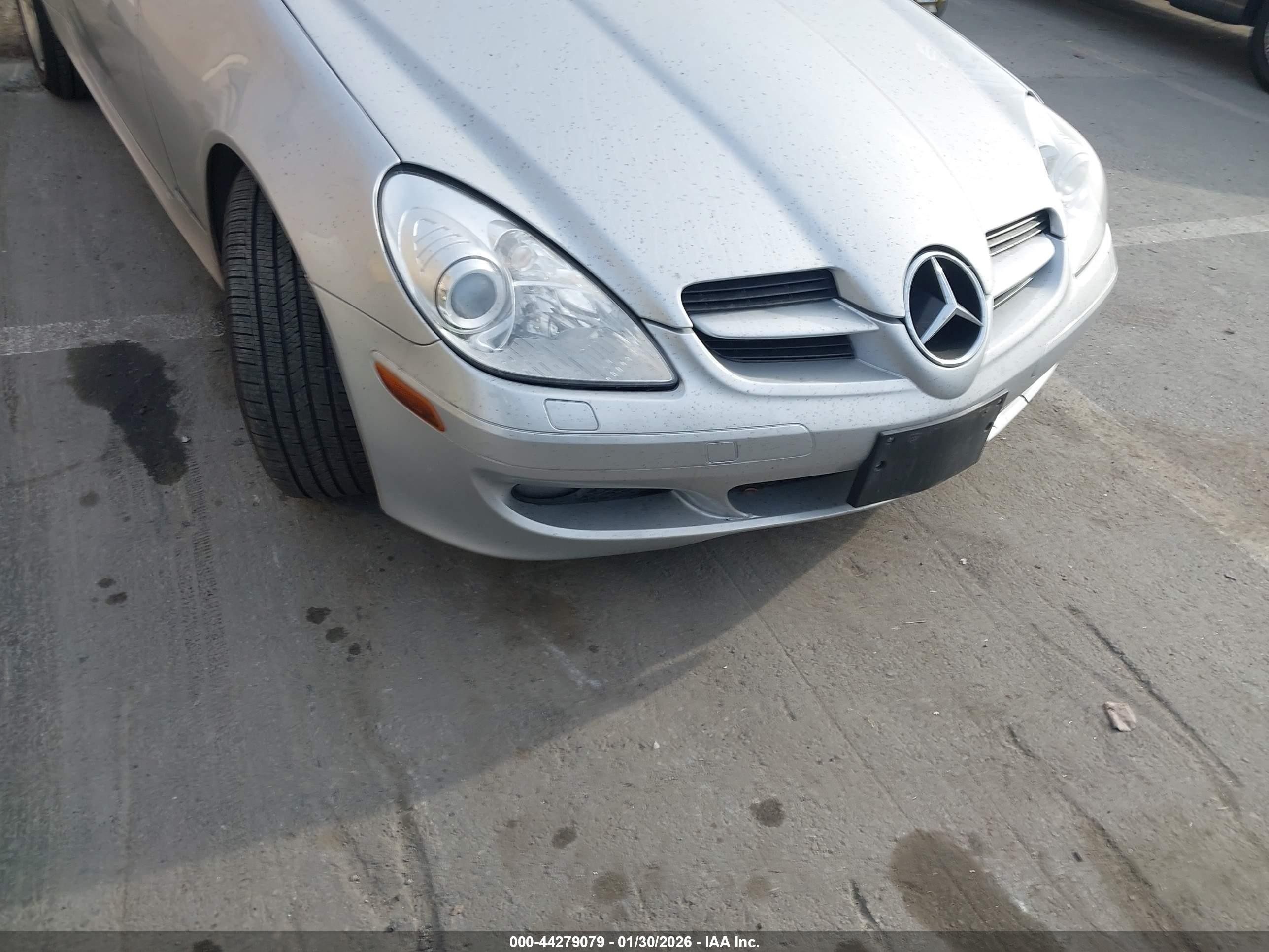 2007 Mercedes-benz Slk 280   Silver vin: WDBWK54F57F156279