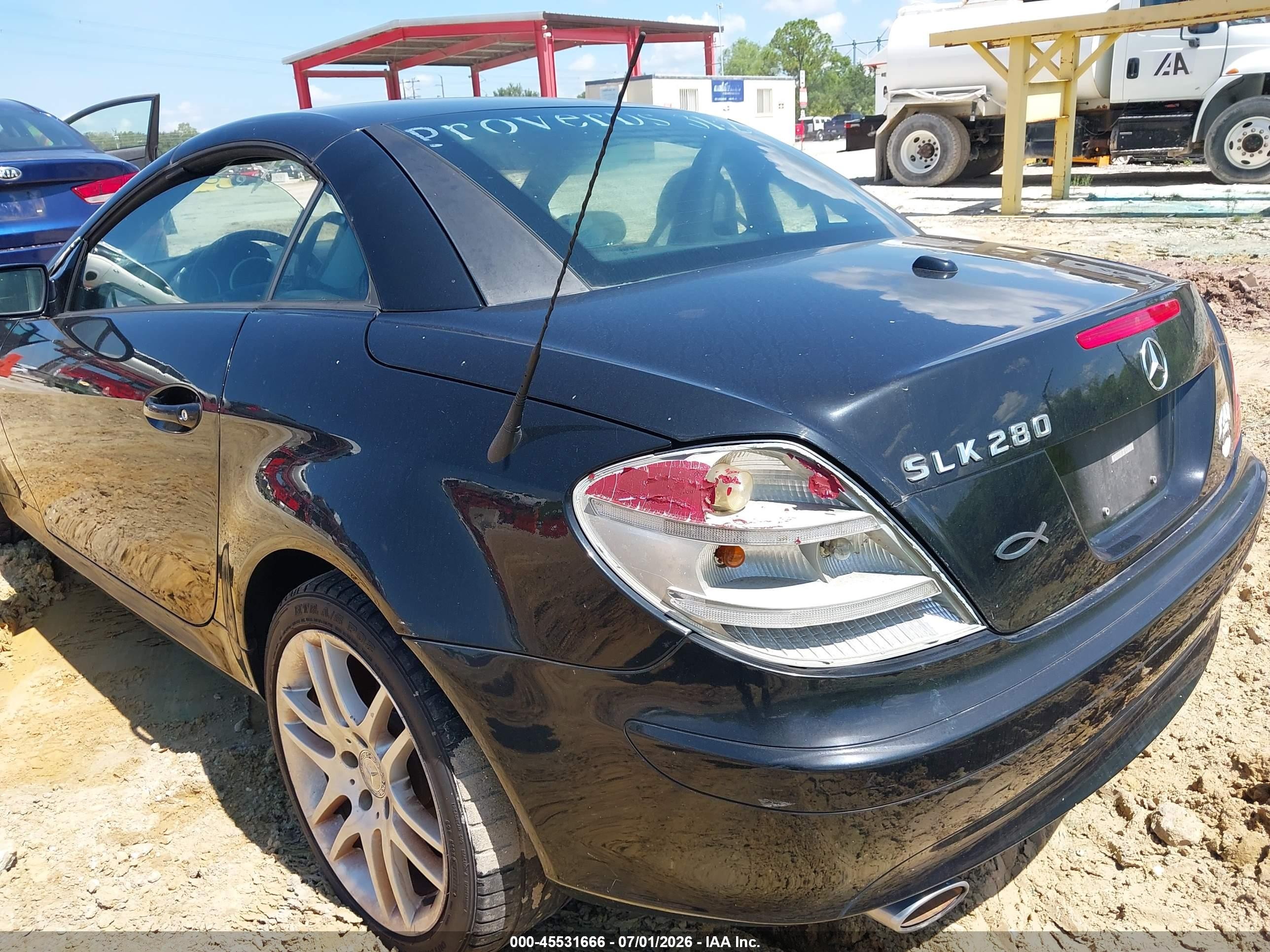 2007 Mercedes-benz Slk 280   Black vin: WDBWK54F57F158422