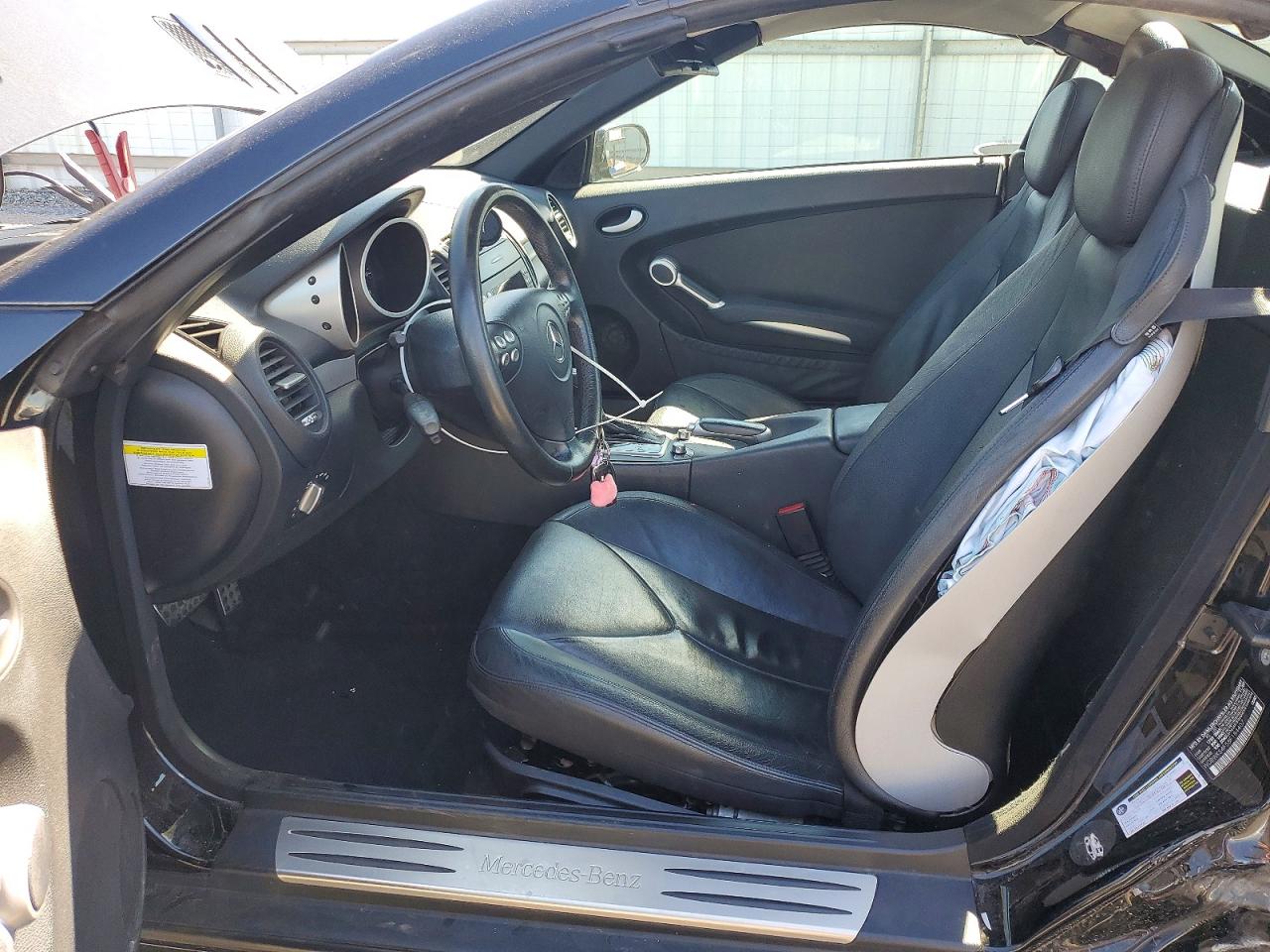 2008 Mercedes-benz Slk 280 Black vin: WDBWK54F58F184407