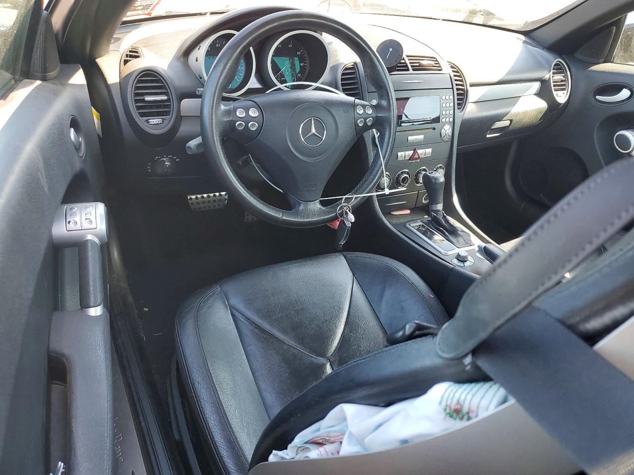 2008 Mercedes-benz Slk 280 Black vin: WDBWK54F58F184407