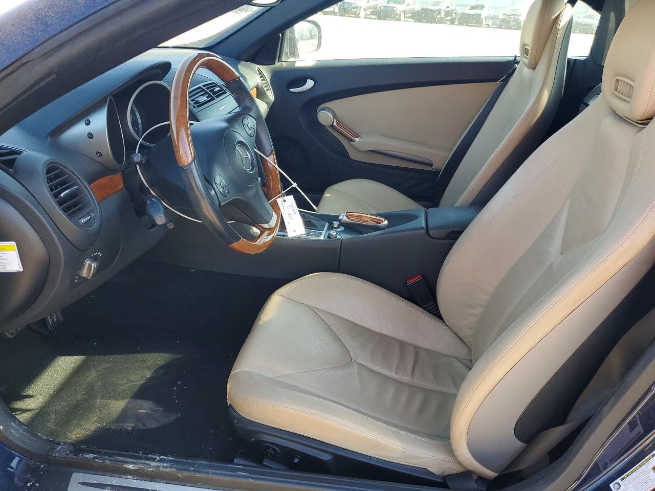2009 Mercedes-benz Slk 300 Black vin: WDBWK54F59F210344