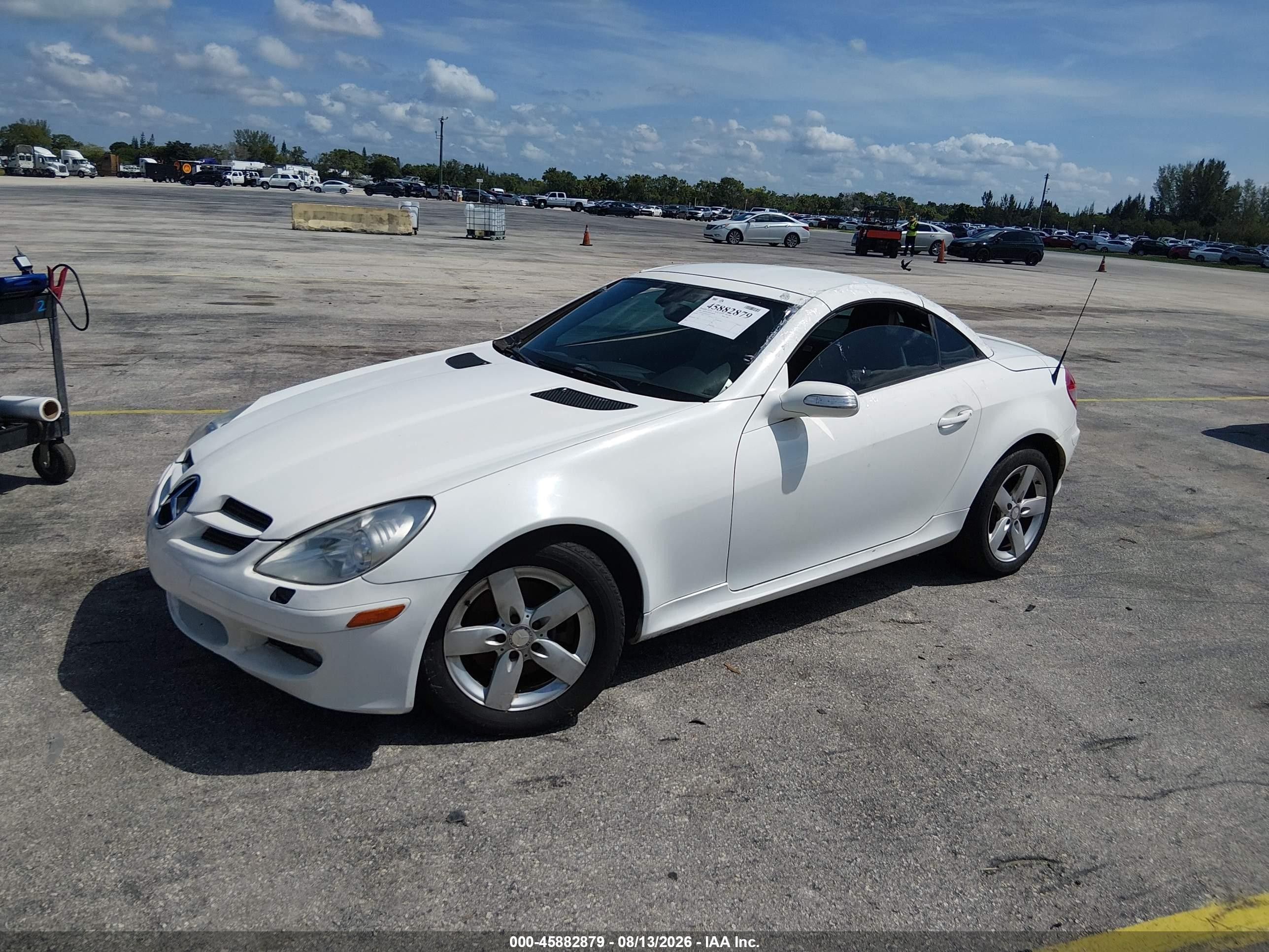 2006 Mercedes-benz Slk 280   White vin: WDBWK54F66F091697