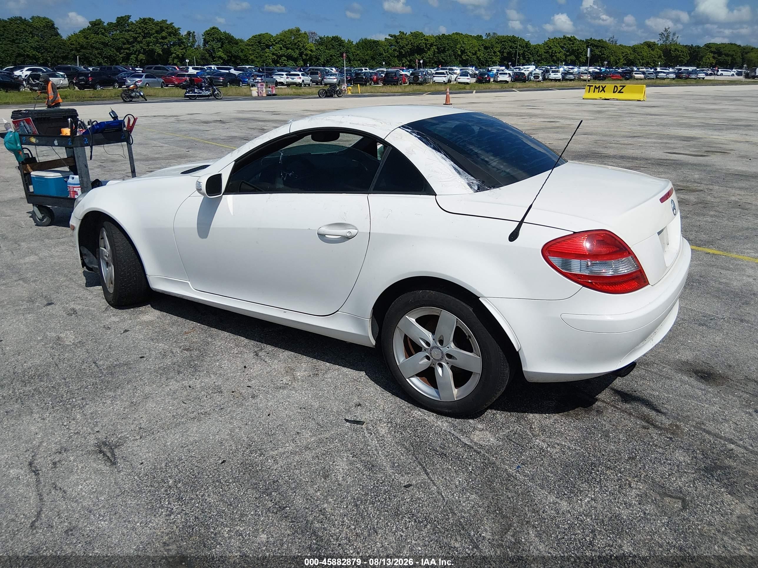 2006 Mercedes-benz Slk 280   White vin: WDBWK54F66F091697