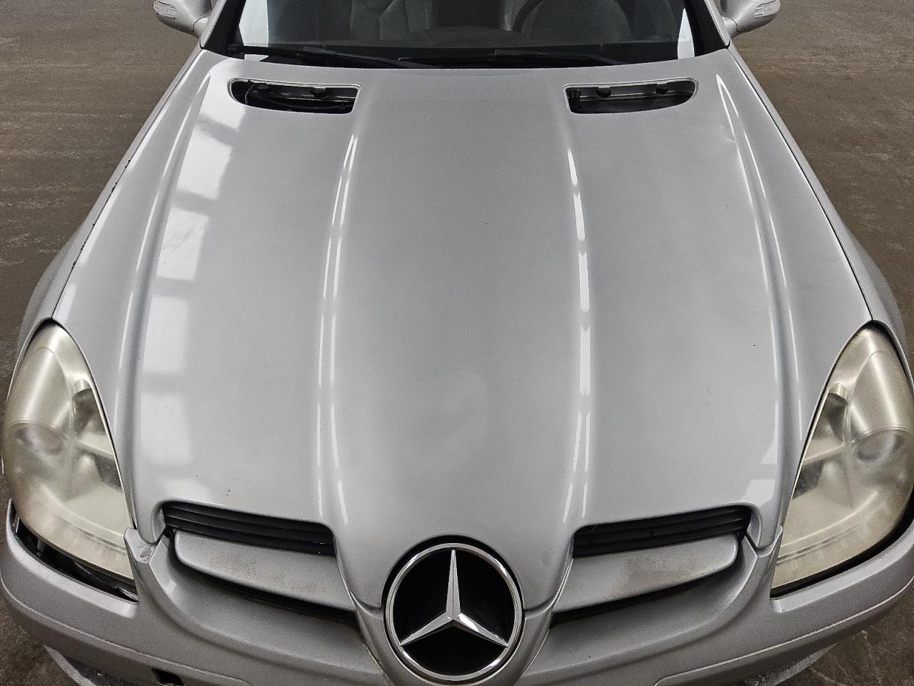 2006 Mercedes-benz Slk 280 Silver vin: WDBWK54F66F129591 Damage: Hood, Dent(S) W/ Paint Dmg, 1 To 2 Inches
